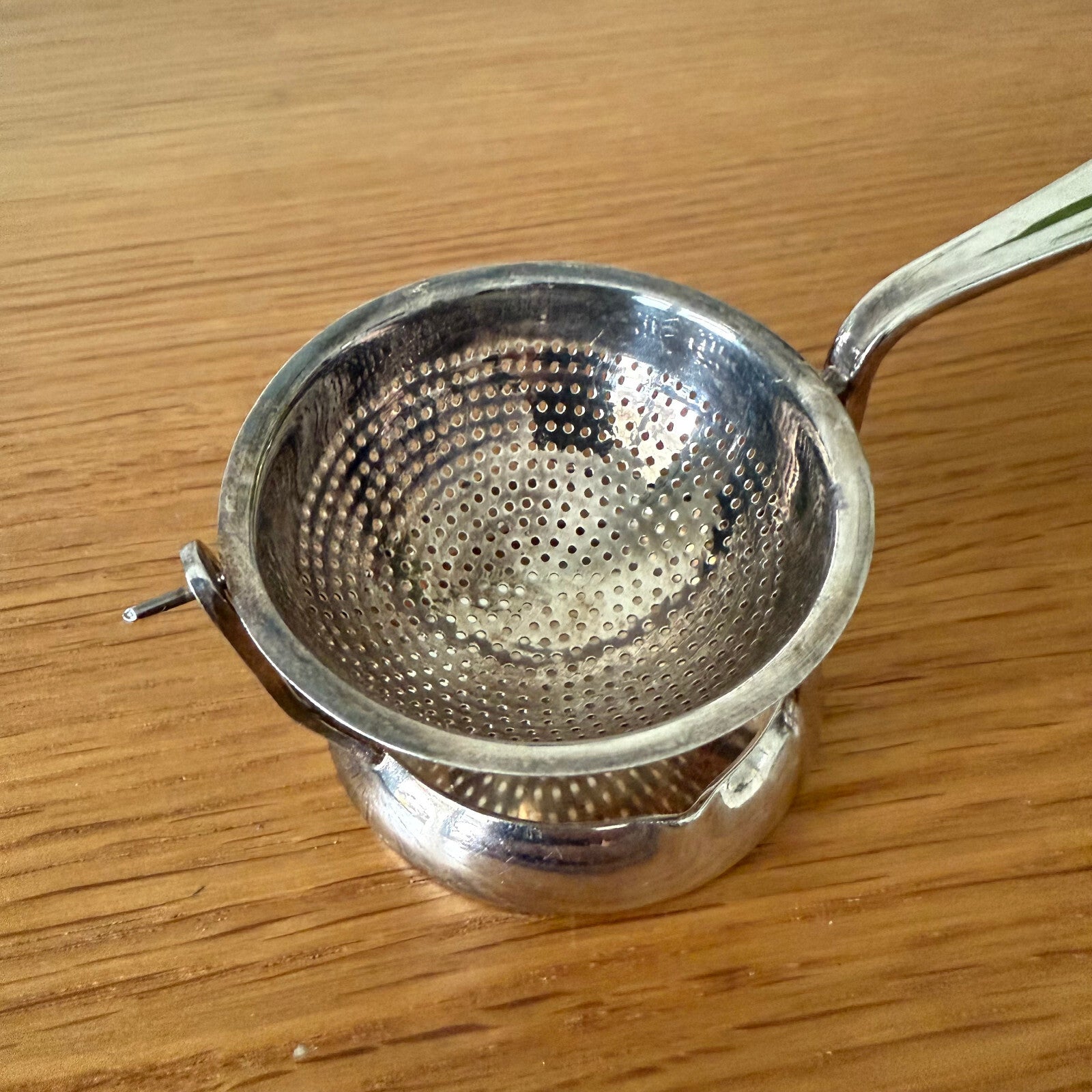 VINTAGE SILVER PLATE CHRISTOFLE ROCKING TEA STRAINER MADE IN FRANCE 18042519 Christofle