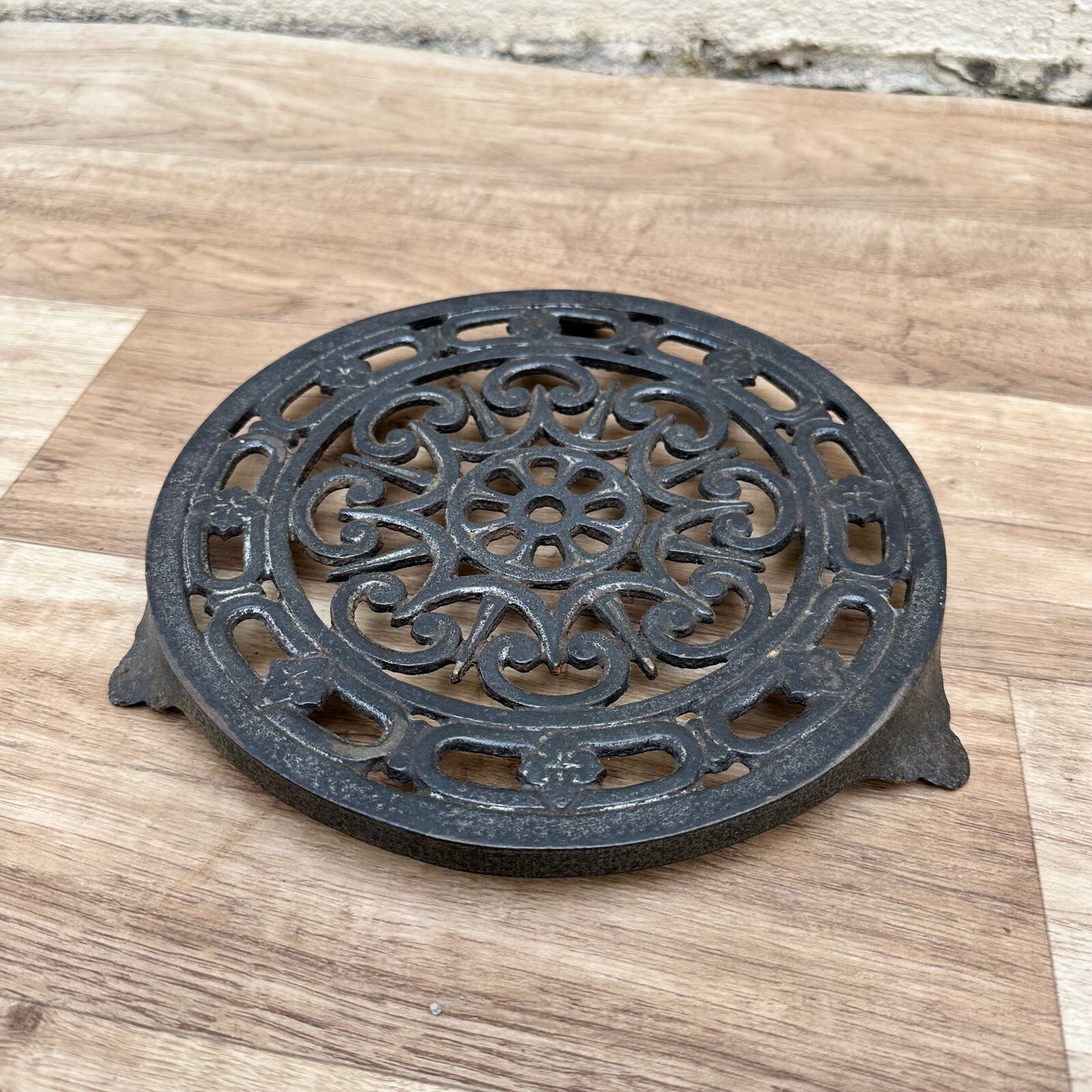 Vintage Cast iron french patina Trivet france 2011233 Unbranded