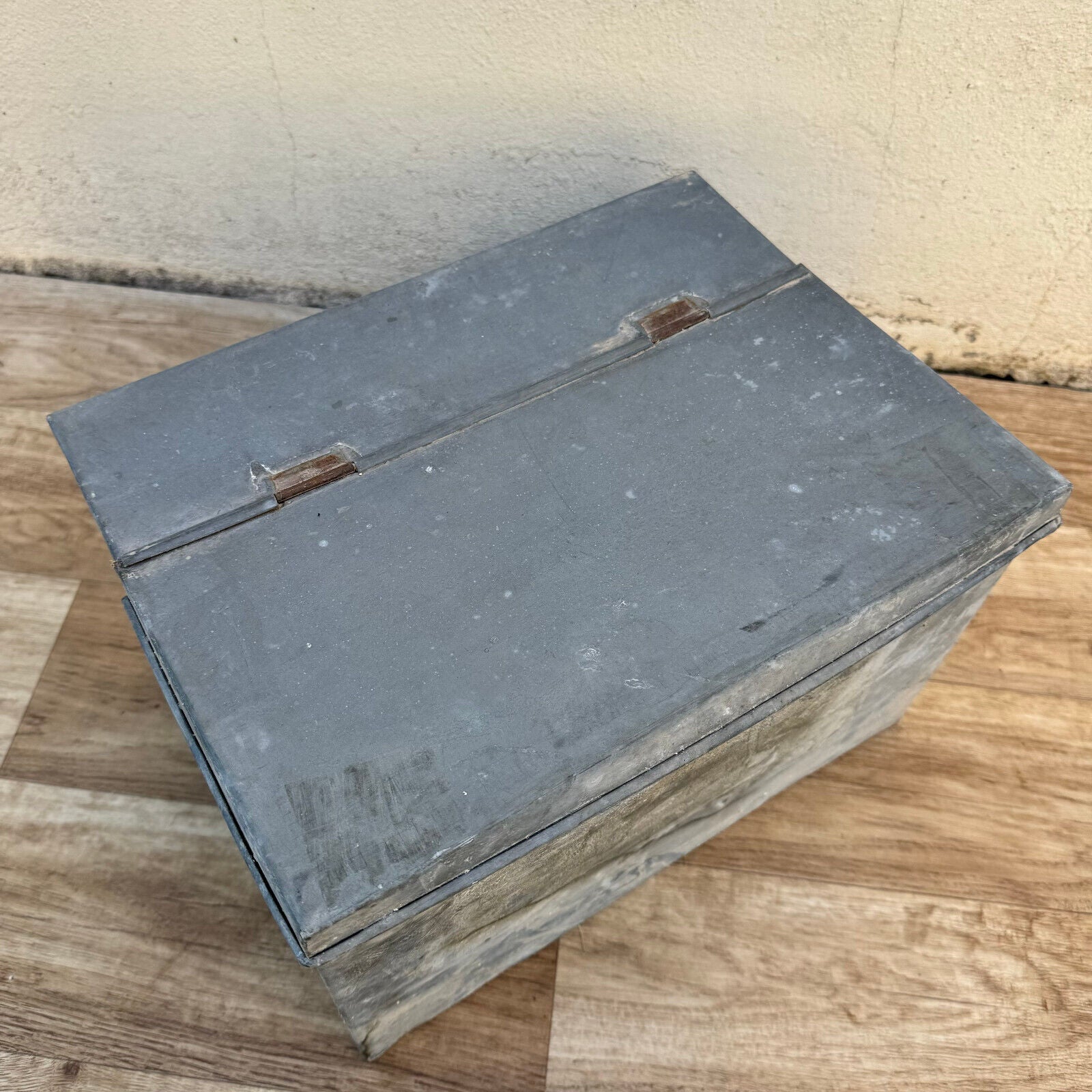 Vintage 1950's galvanized Metal Utility Storage Case Toolbox Tackle Box 1206243 - Fleamarketfrance