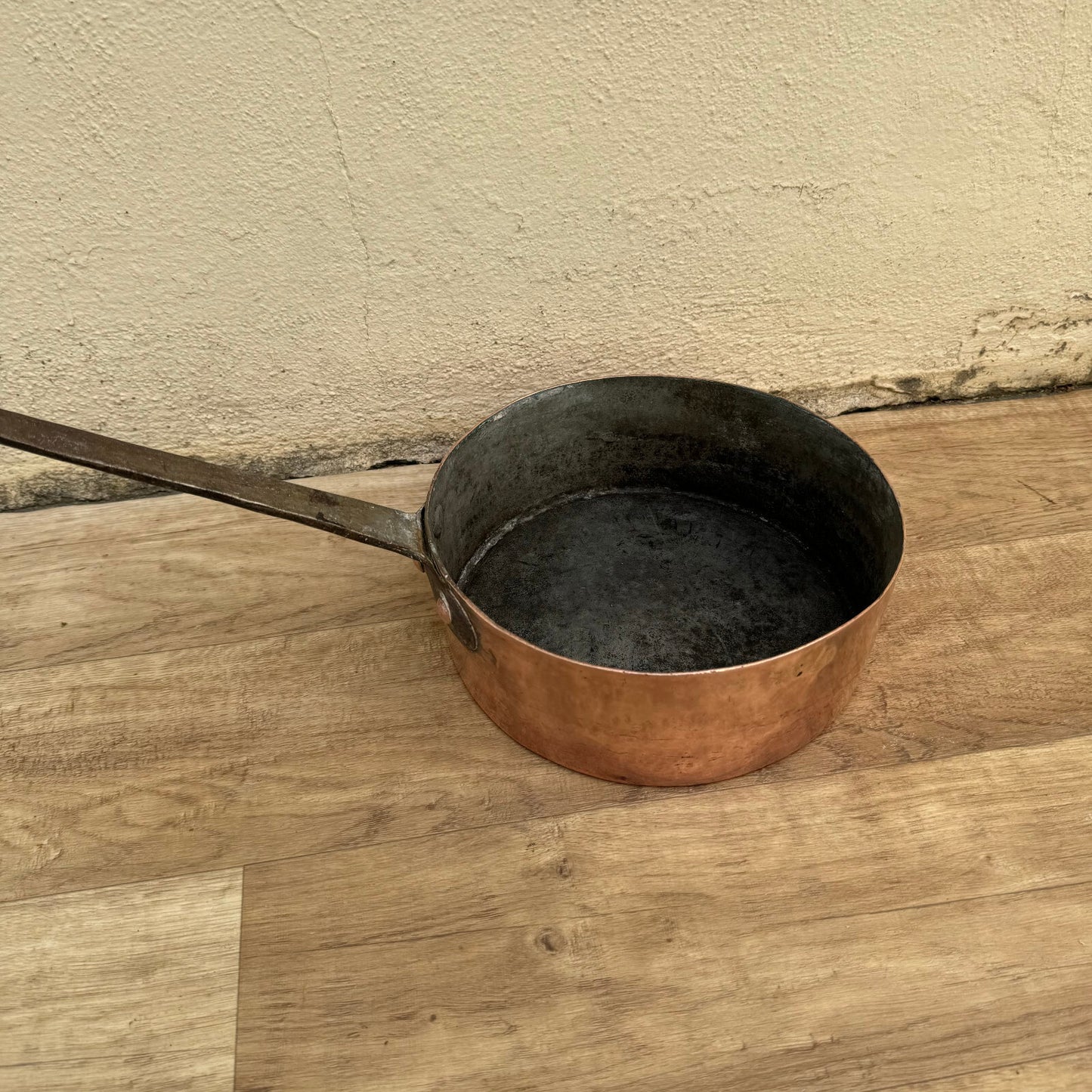 Antique French Copper Saucepan Cast Iron Handle Tin Lined 29082411 Unbranded
