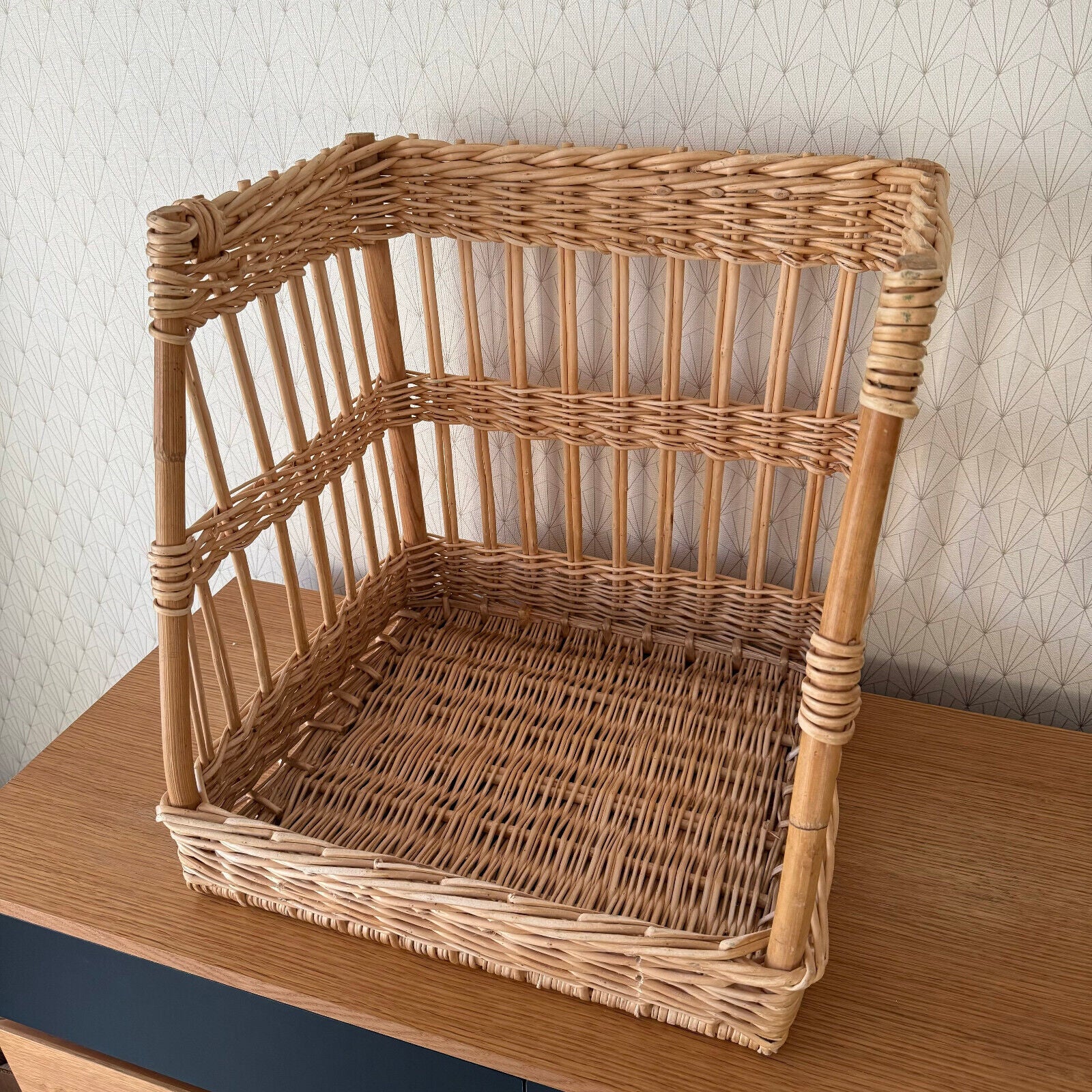 Vintage French Wicker Basket Vintage rattan bakery display bread 0901253 - Fleamarketfrance