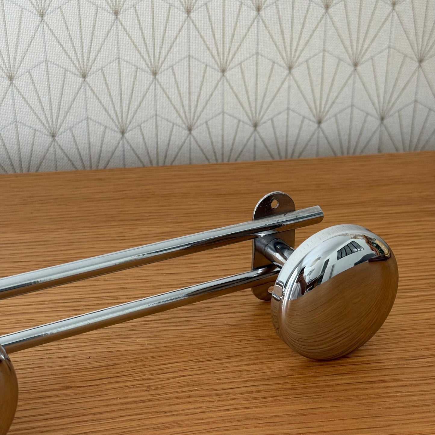 Vintage French Metal 2 Hook Coat Rack/Wall-Mounted Entryway Storage 1310258