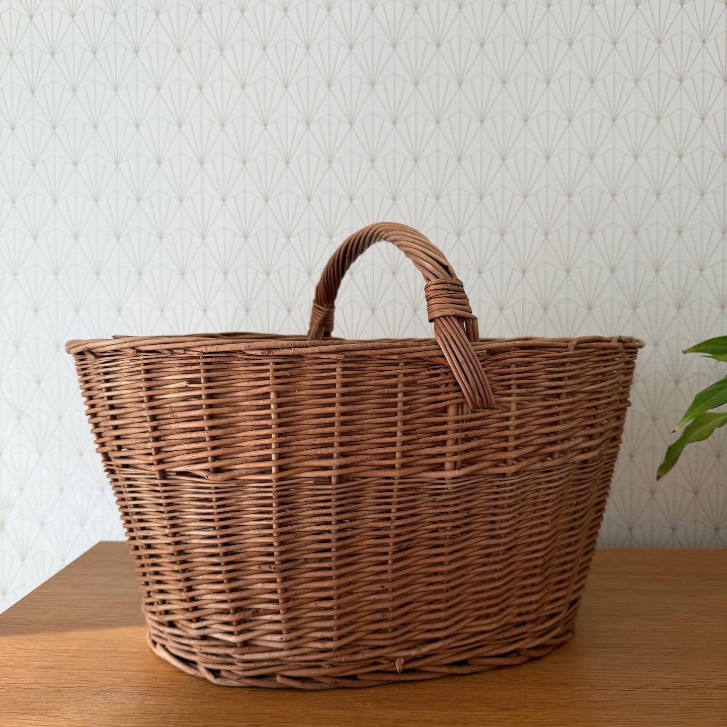 French Wicker Basket market fruits Chic Vintage Woven Rattan 13012620 Fleamarketfrance : French vintage and antique decor