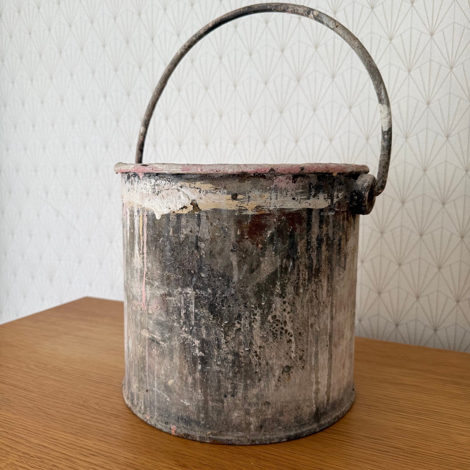French Paint Bucket Vintage Industrial Metal Decorator Pot Handle 1310254 Fleamarketfrance : French vintage and antique decor