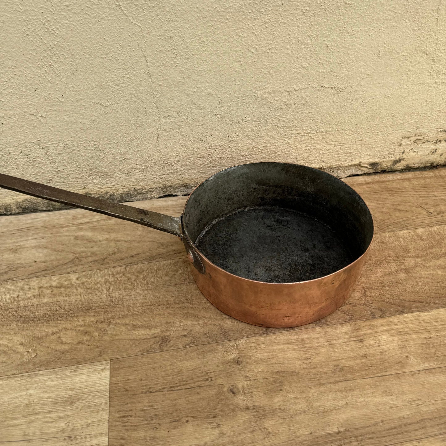 Antique French Copper Saucepan Cast Iron Handle Tin Lined 29082411 Unbranded
