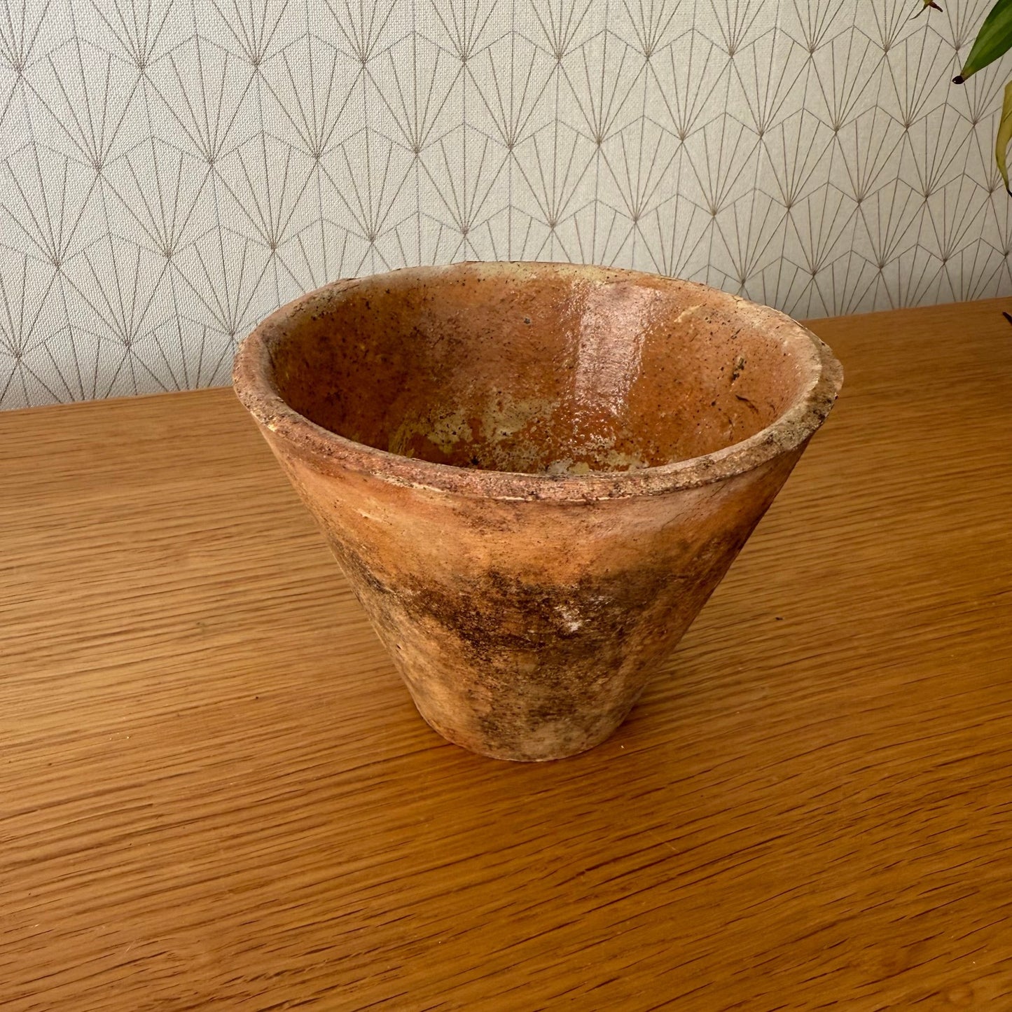 Antique French Resin Collection Pot Ceramic Tree Sap Glazed Rustic 0211259 Unbranded