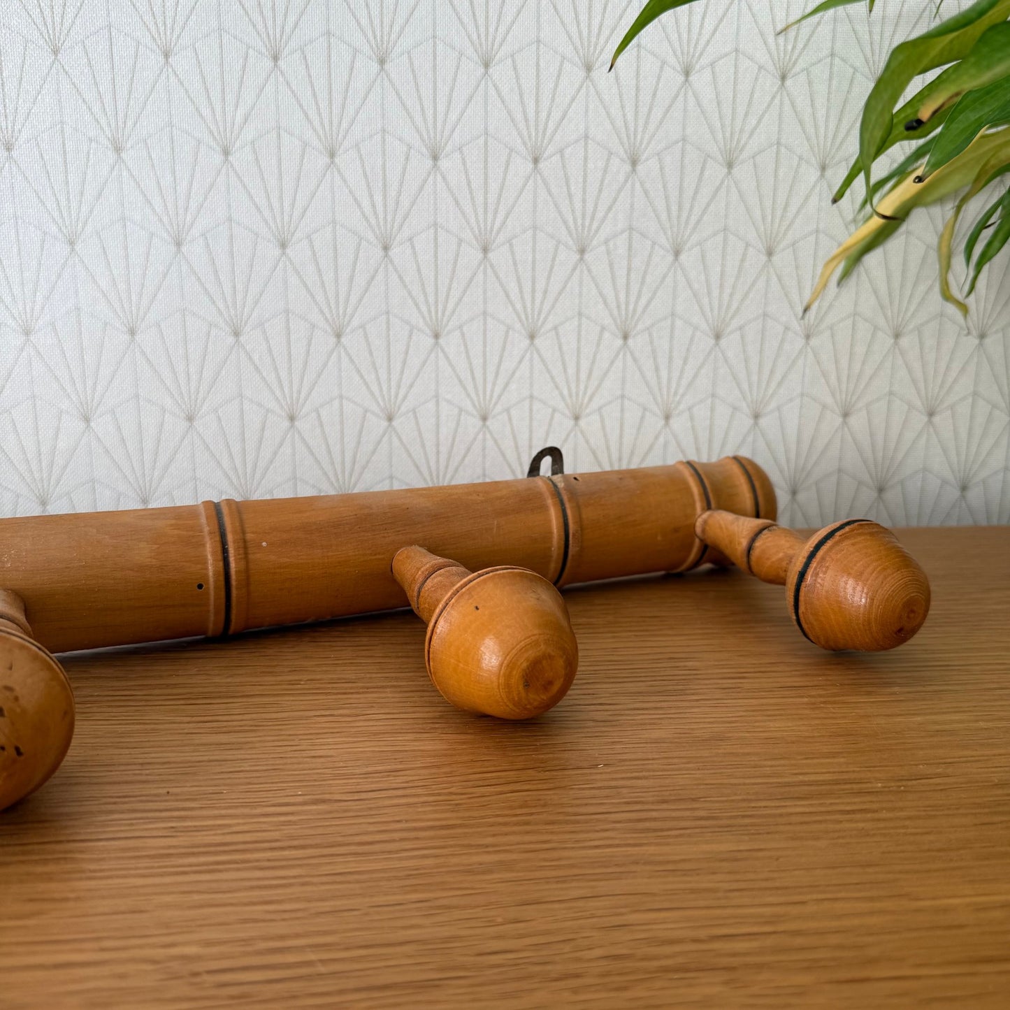 Antique Wooden French Coat Hook Hat 4 Pegs Hanger Faux Bamboo rack 0307258