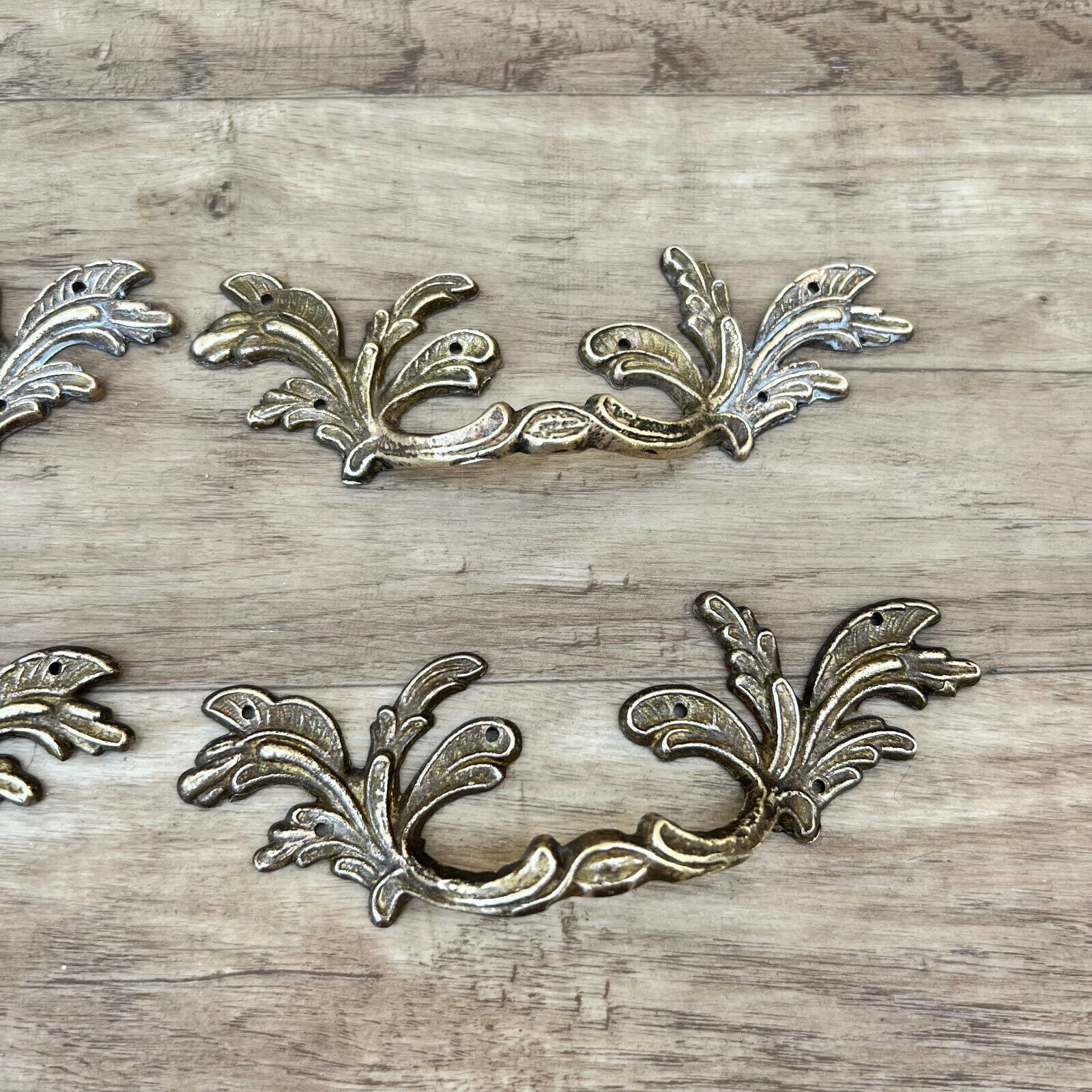 5" French Provincial drawer pulls Shabby Chic Handle Brass Lot of 4 2305228 - Fleamarketfrance