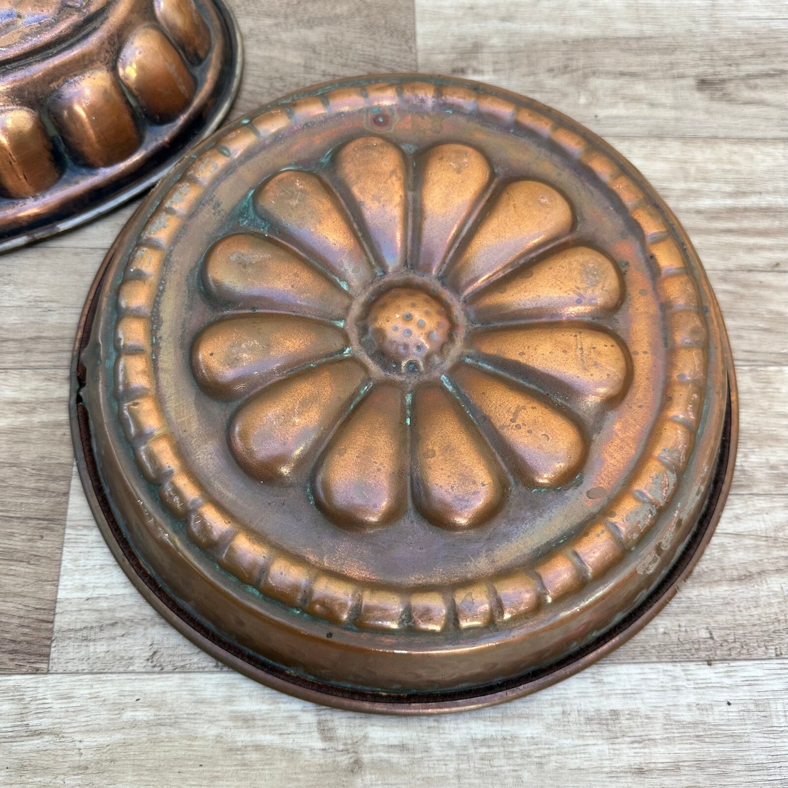 Vintage French Copper Molds Cake Jelly Aspic Baking Set of 2 24072312 Fleamarketfrance