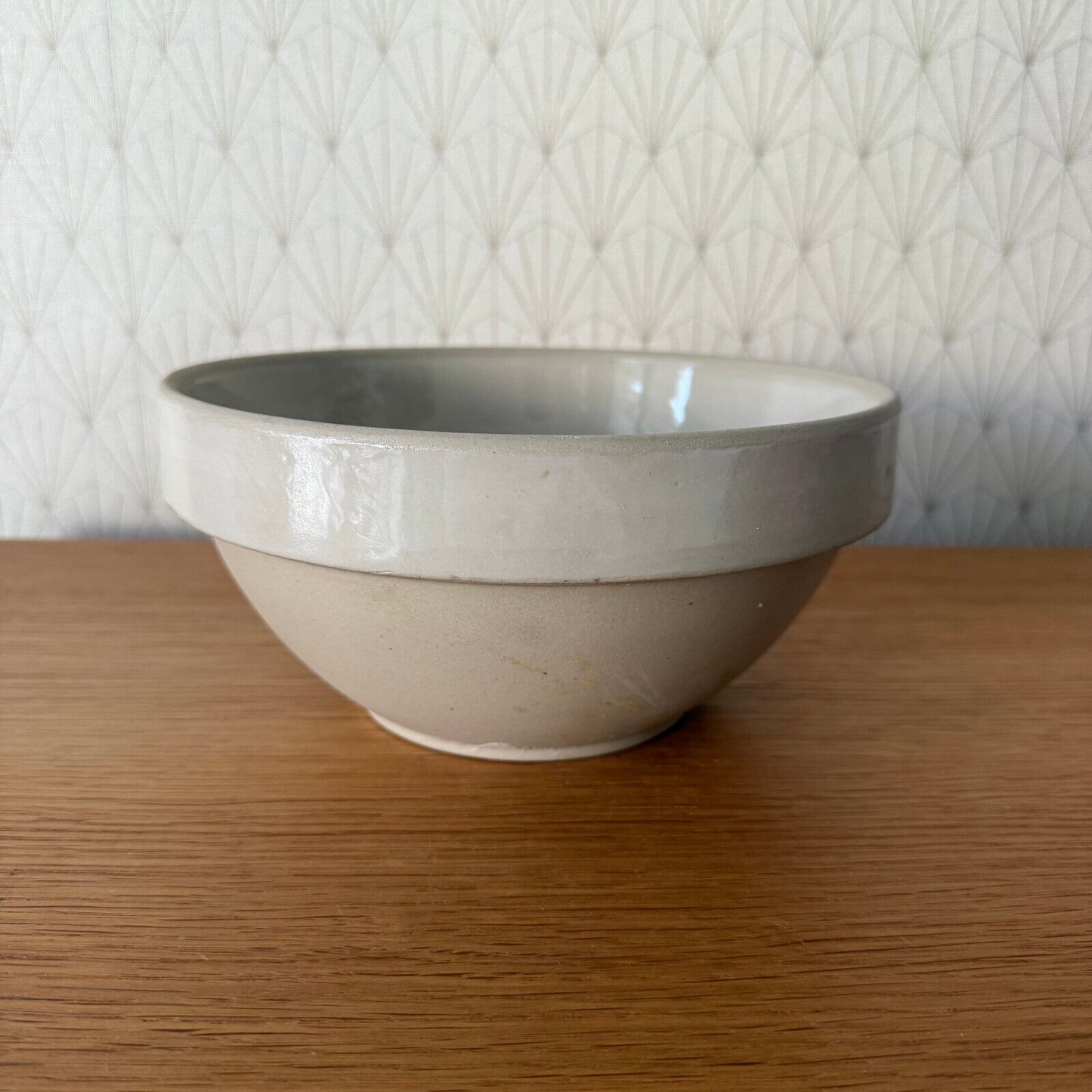 VINTAGE FRENCH STONEWARE SALAD MIXING BOWL TERRINE 8 1/4" 03042512