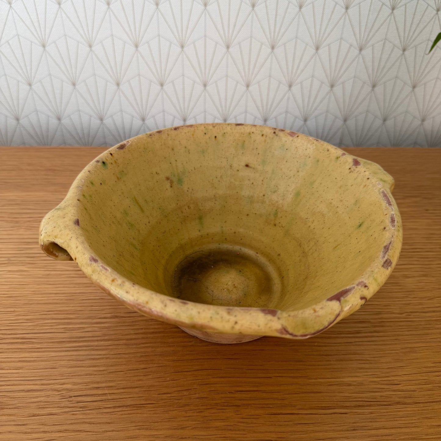 VINTAGE FRENCH GLAZED YELLOW MIXING BOWL TERRINE TIAN 8 1/2" 2210252 Fleamarketfrance : French vintage and antique decor