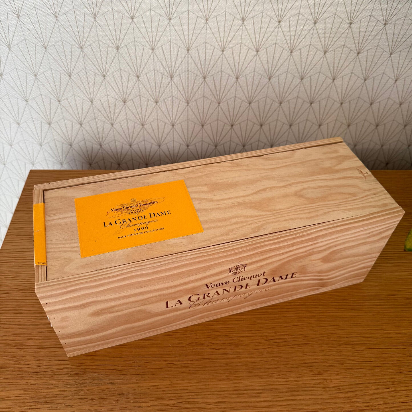 French La Grande Dame Veuve Clicquot Champagne Bottle Crate Box 15 3/4"  2101252