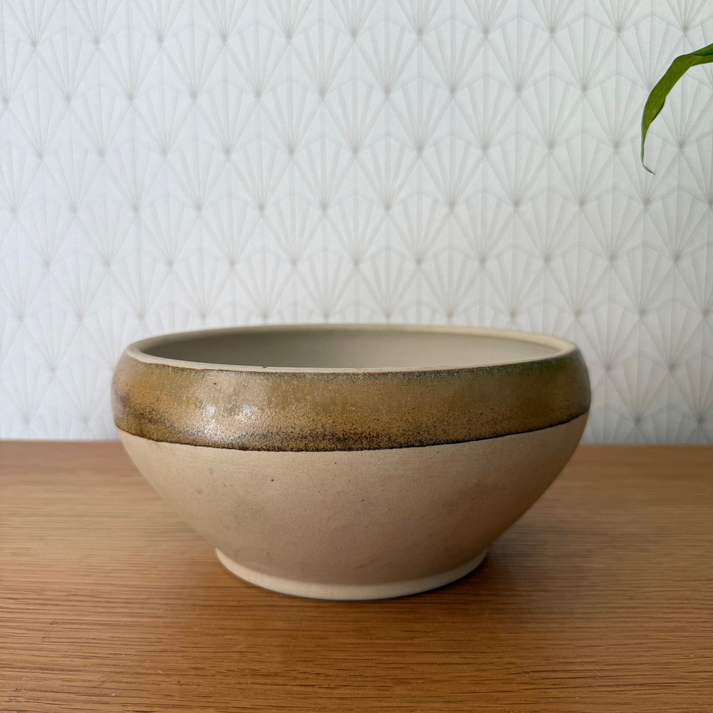 VINTAGE FRENCH STONEWARE SALAD MIXING BOWL TERRINE 8 1/4" 2608259