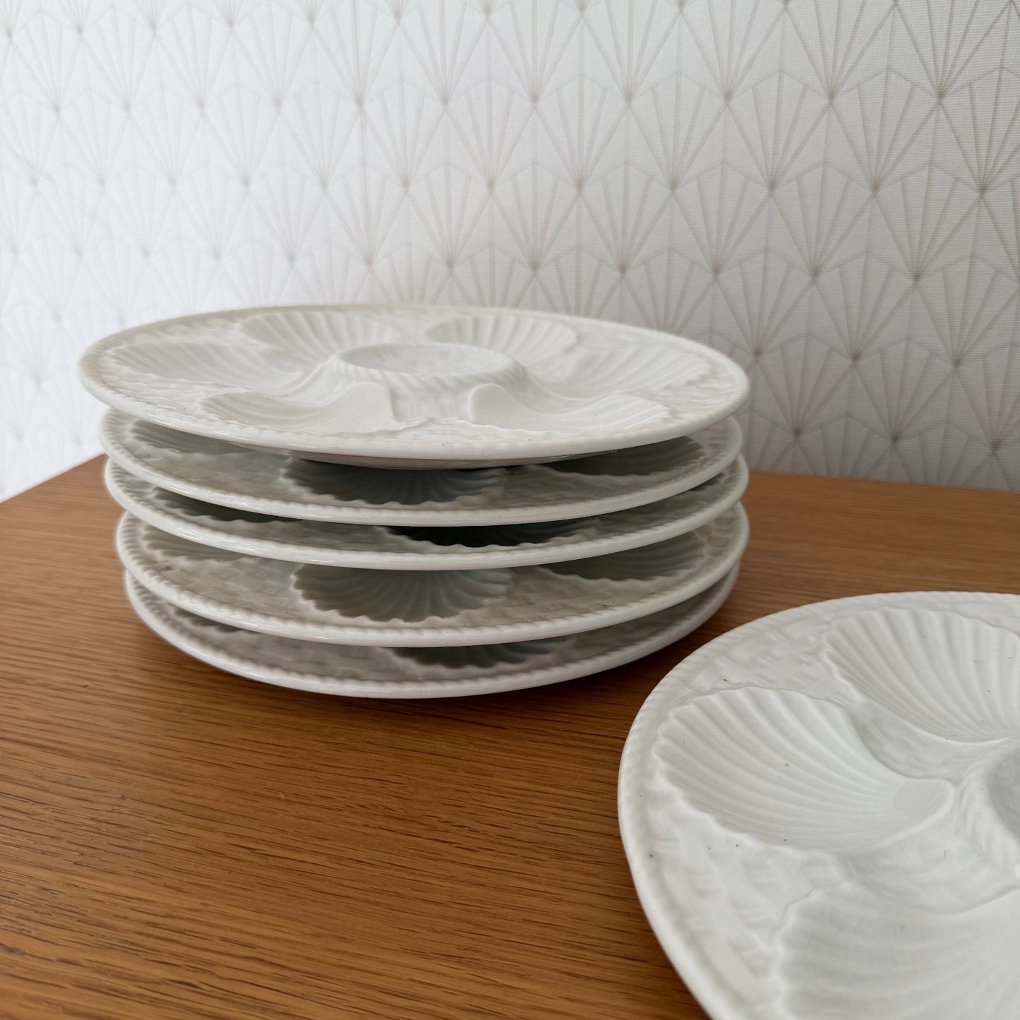 Set of 6 Vintage French Oyster Plate Longchamp France white 2010253