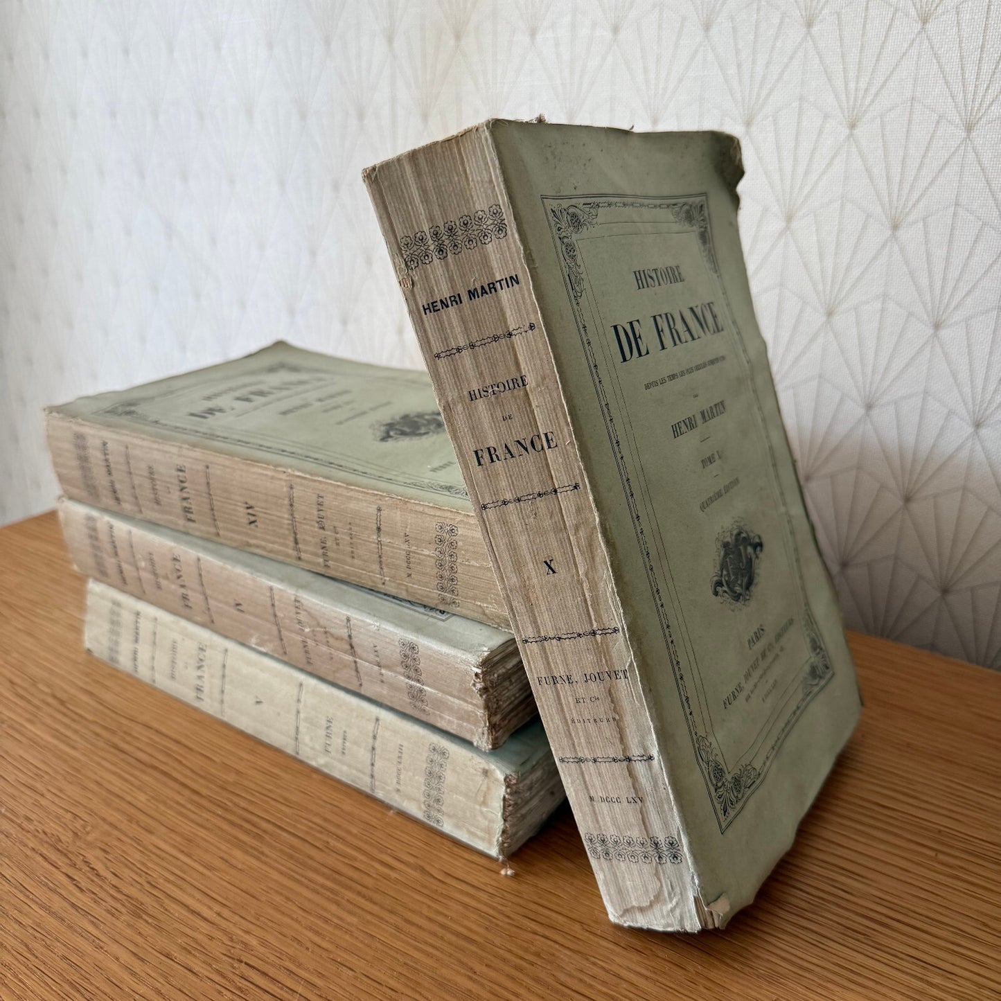 Collection of 4 books old French decoration 2112241 Fleamarketfrance
