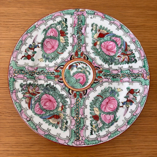Vintage chinese plate with roses medaillon 1805265 Fleamarketfrance