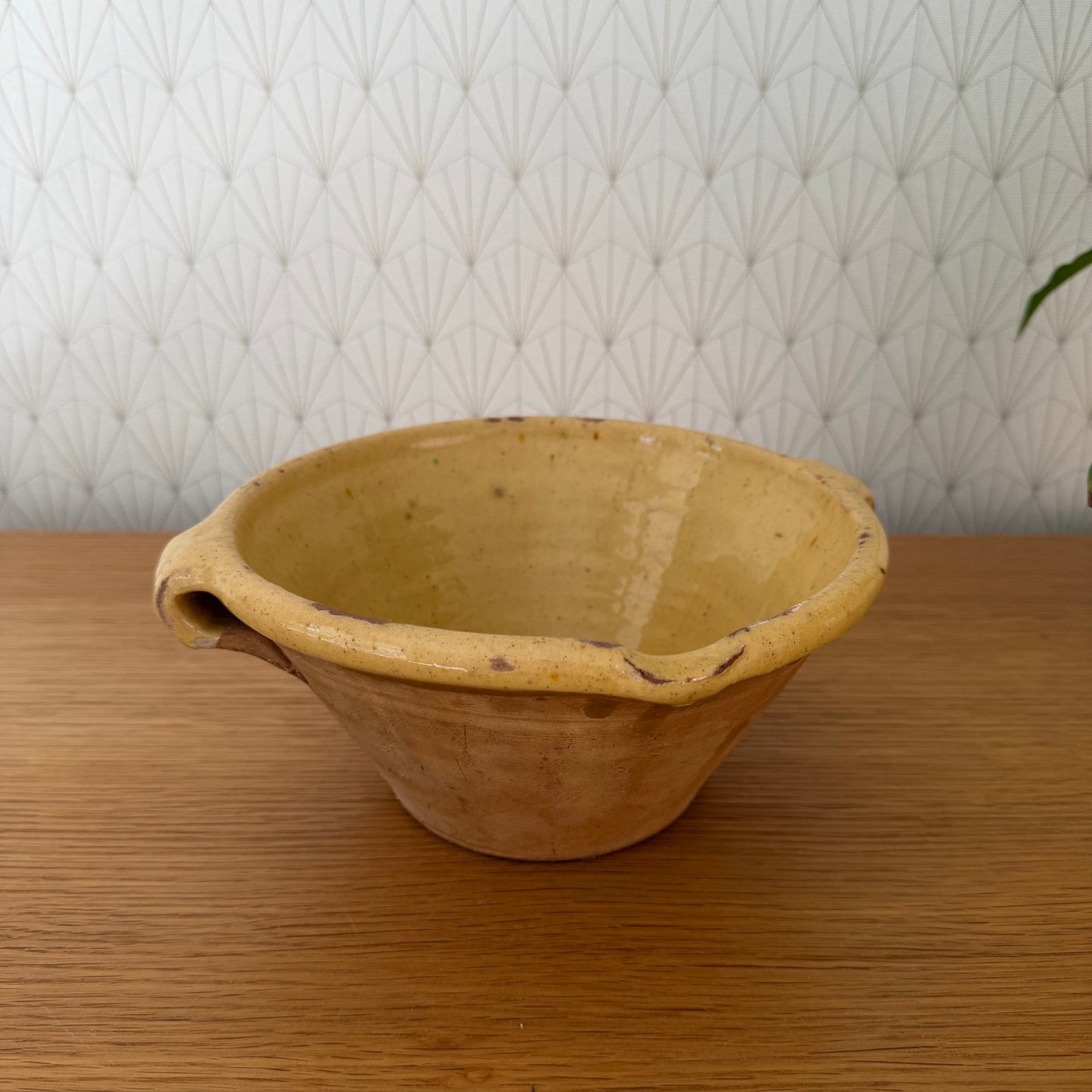 VINTAGE FRENCH GLAZED YELLOW MIXING BOWL TERRINE TIAN 8 1/2" 2210254