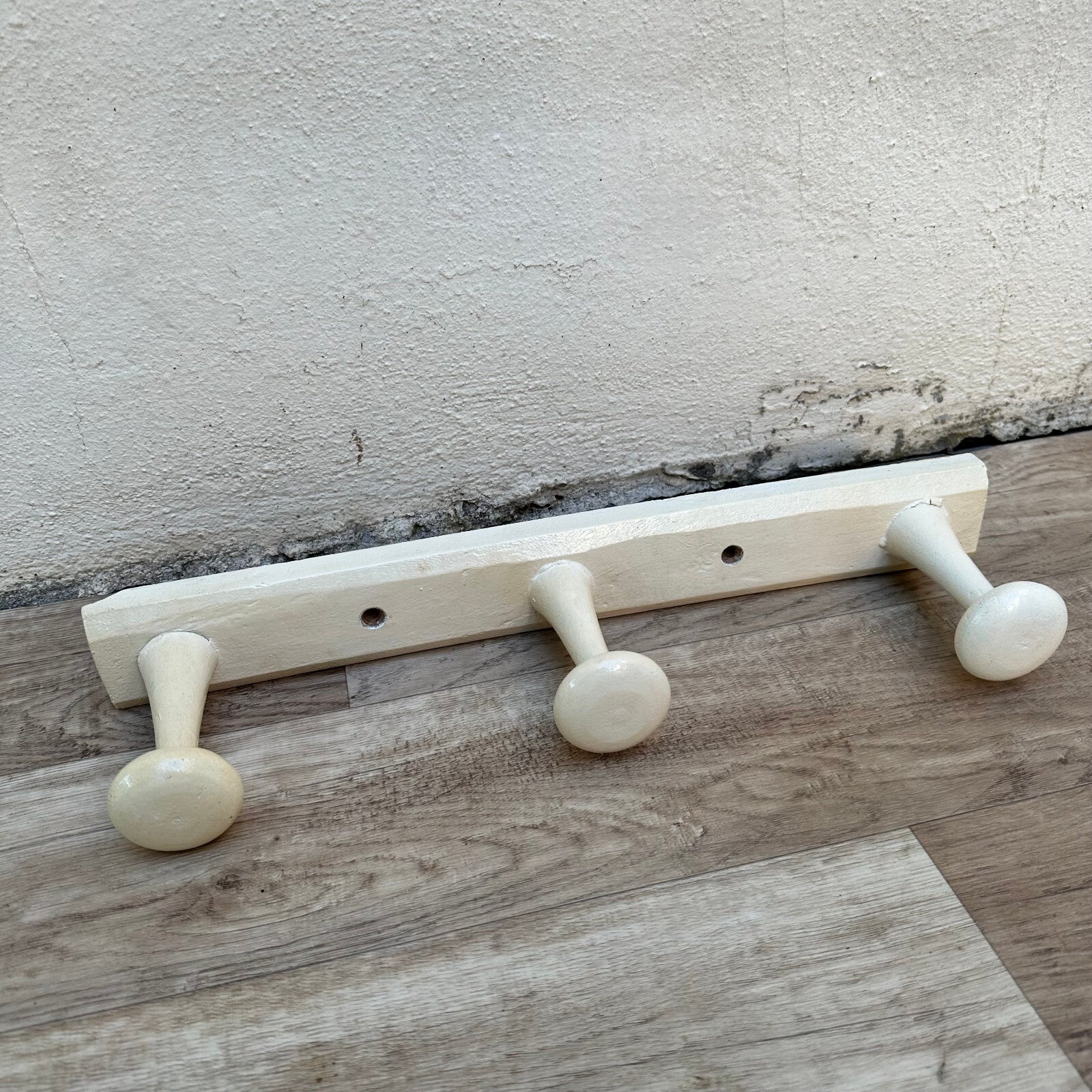 French Wooden Coat Hooks Wall Mount 3 Pegs Vintage Hat Rack 2608238 Unbranded