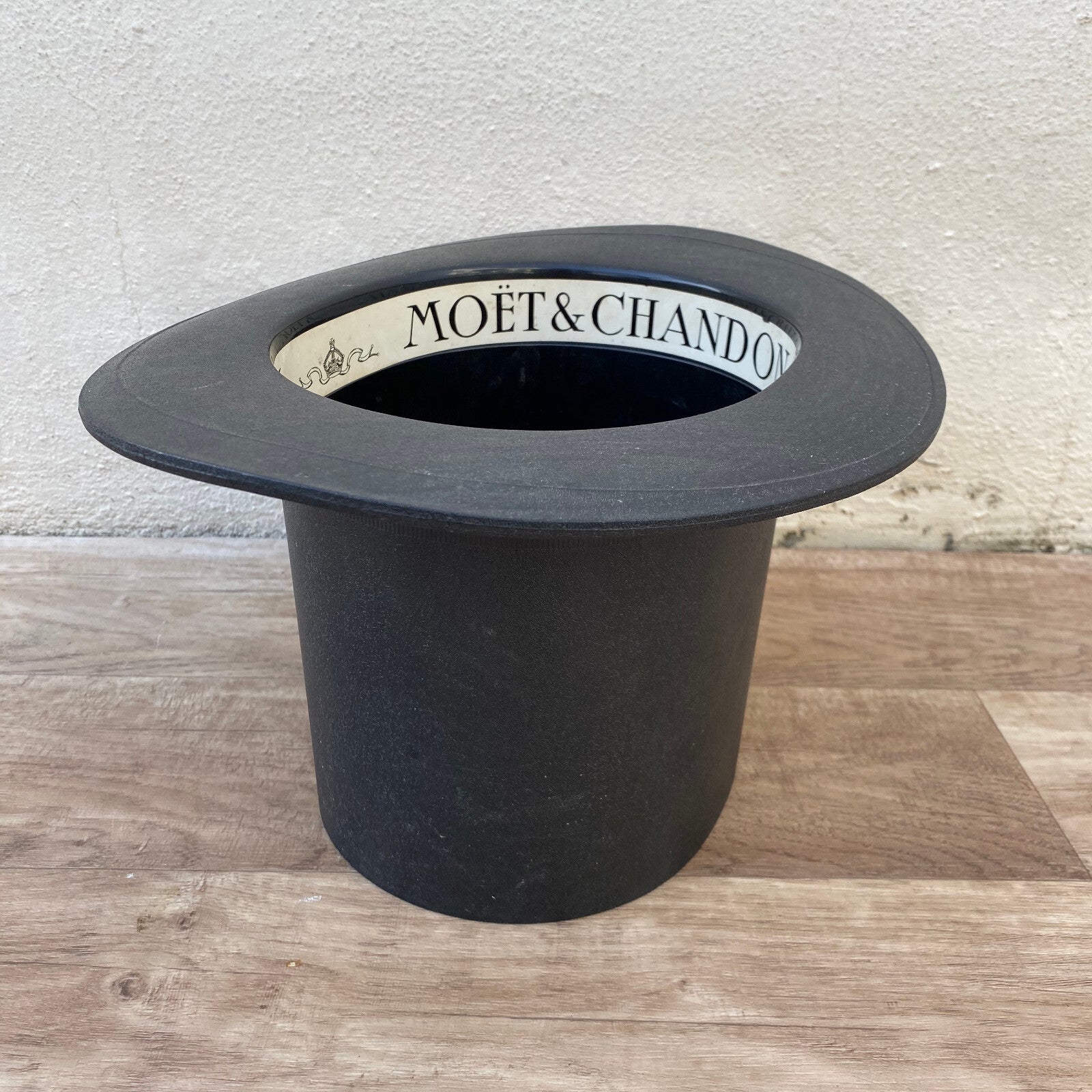 Vintage Moet Chandon Top Hat Ice Bucket French Champagne Cooler 05082221 Moet & Chandon