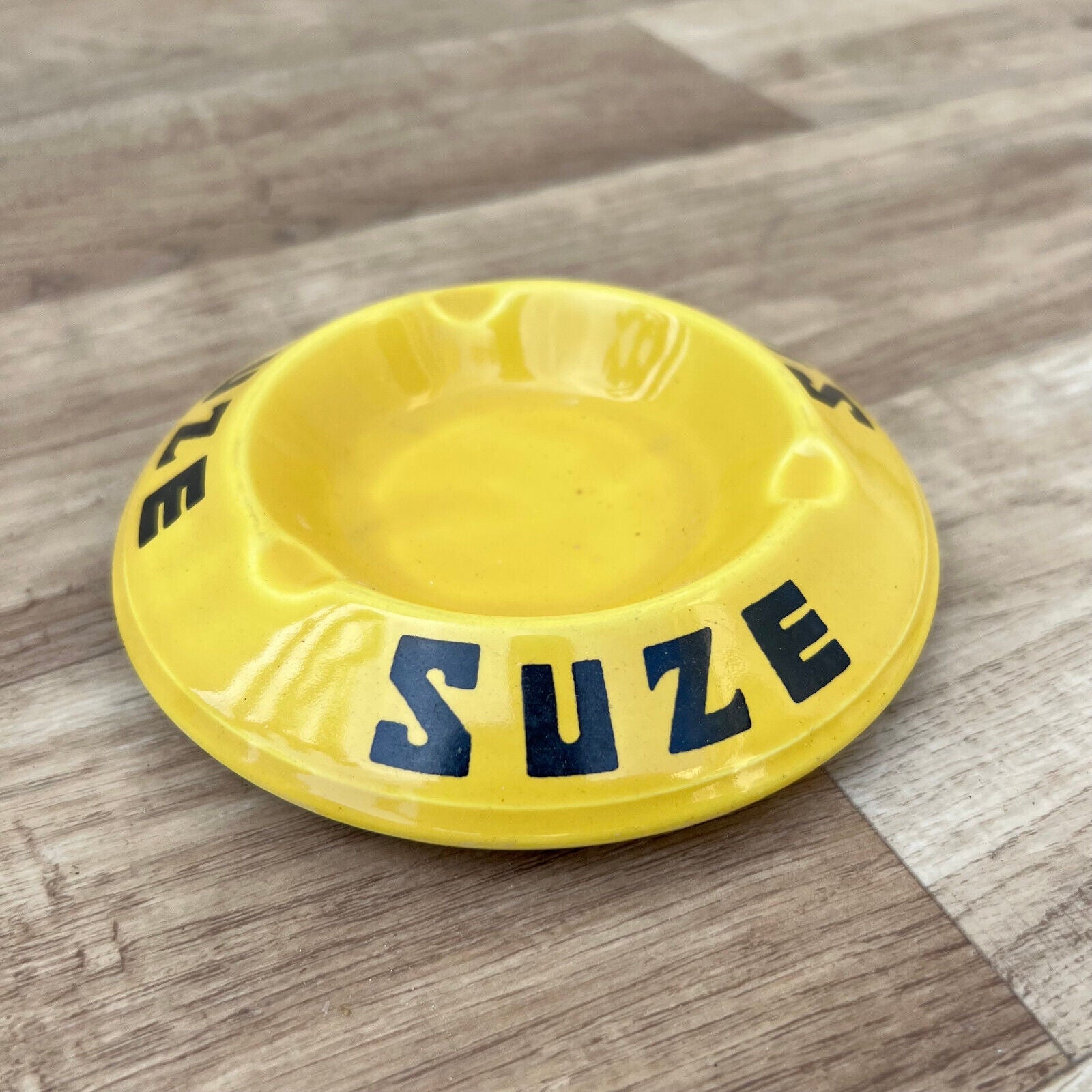 VINTAGE SUZE FRENCH ALCOHOL ASHTRAY OLDER SIGNER COINS 1512243 Fleamarketfrance