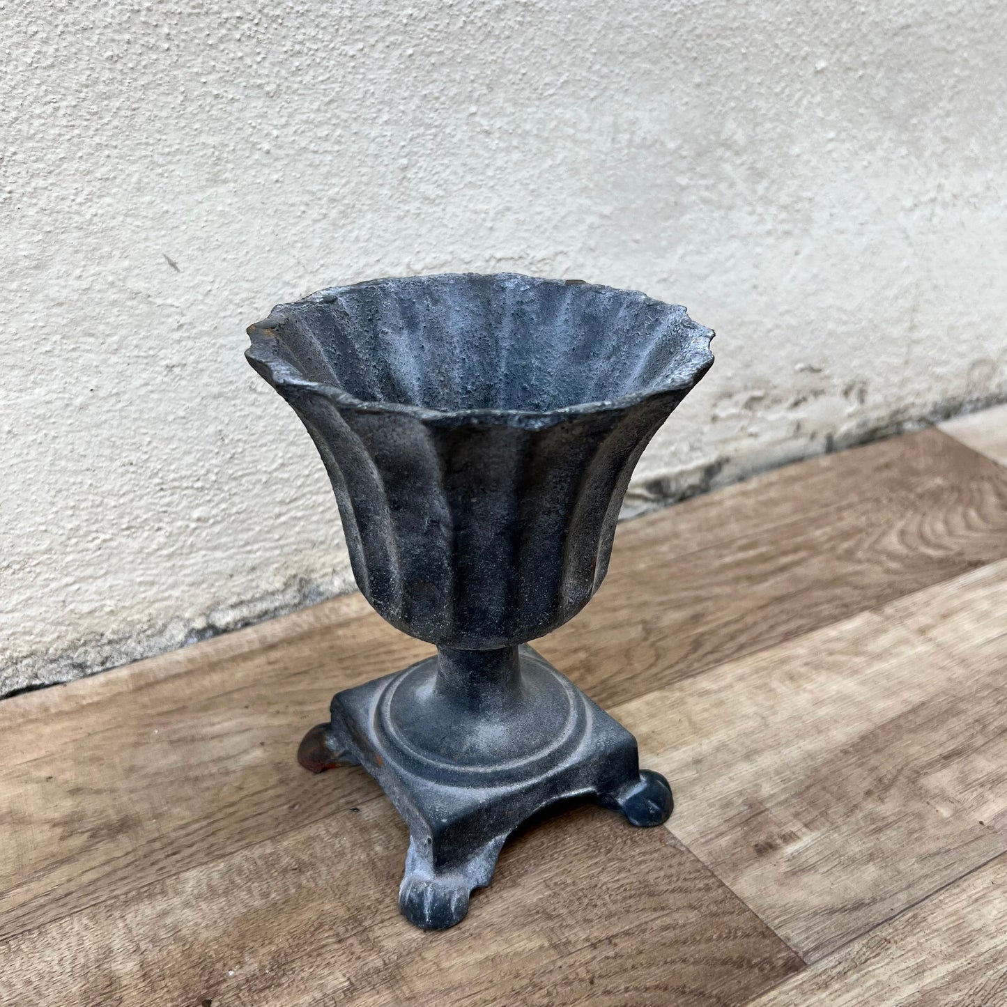 French Cast Iron Urn Vintage Garden Planter Pedestal Footed 20082220 Fleamarketfrance