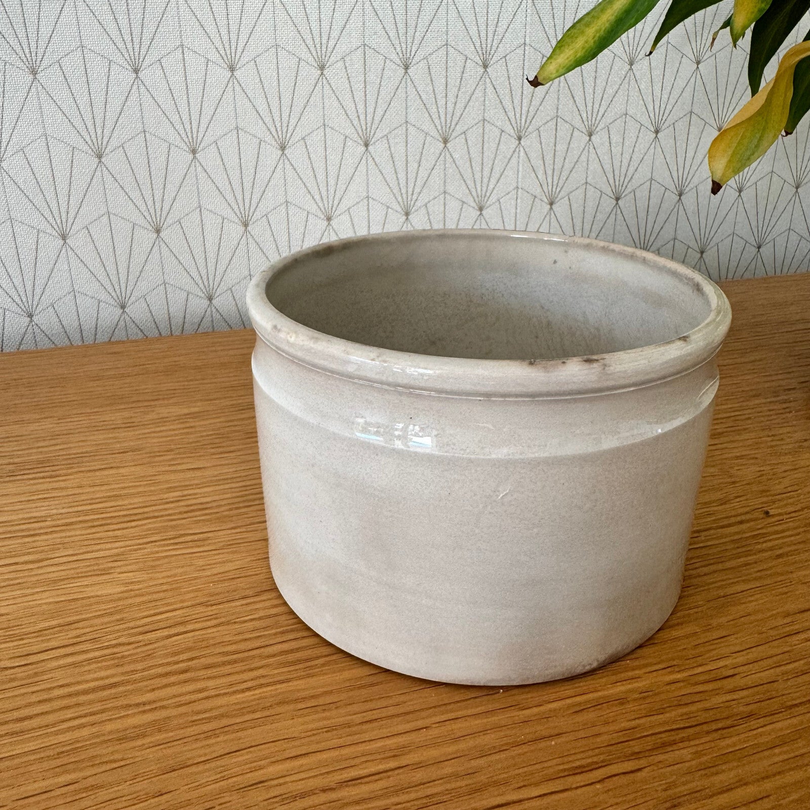 HANDMADE GLAZED White FRENCH CONFIT JAM POT SMALL CREIL MONTEREAU 1506244 Unmarked