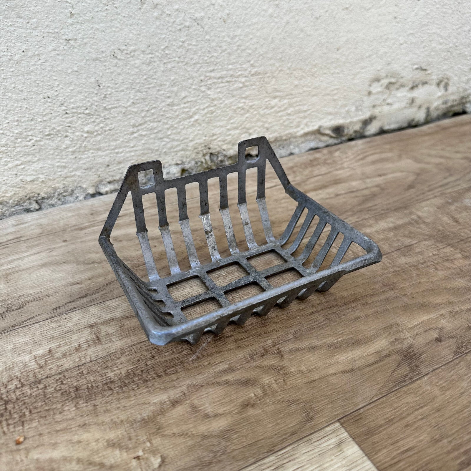 Vintage French Metal Galvanized Soap Dish Holder circa 1950 27112312 Unbranded