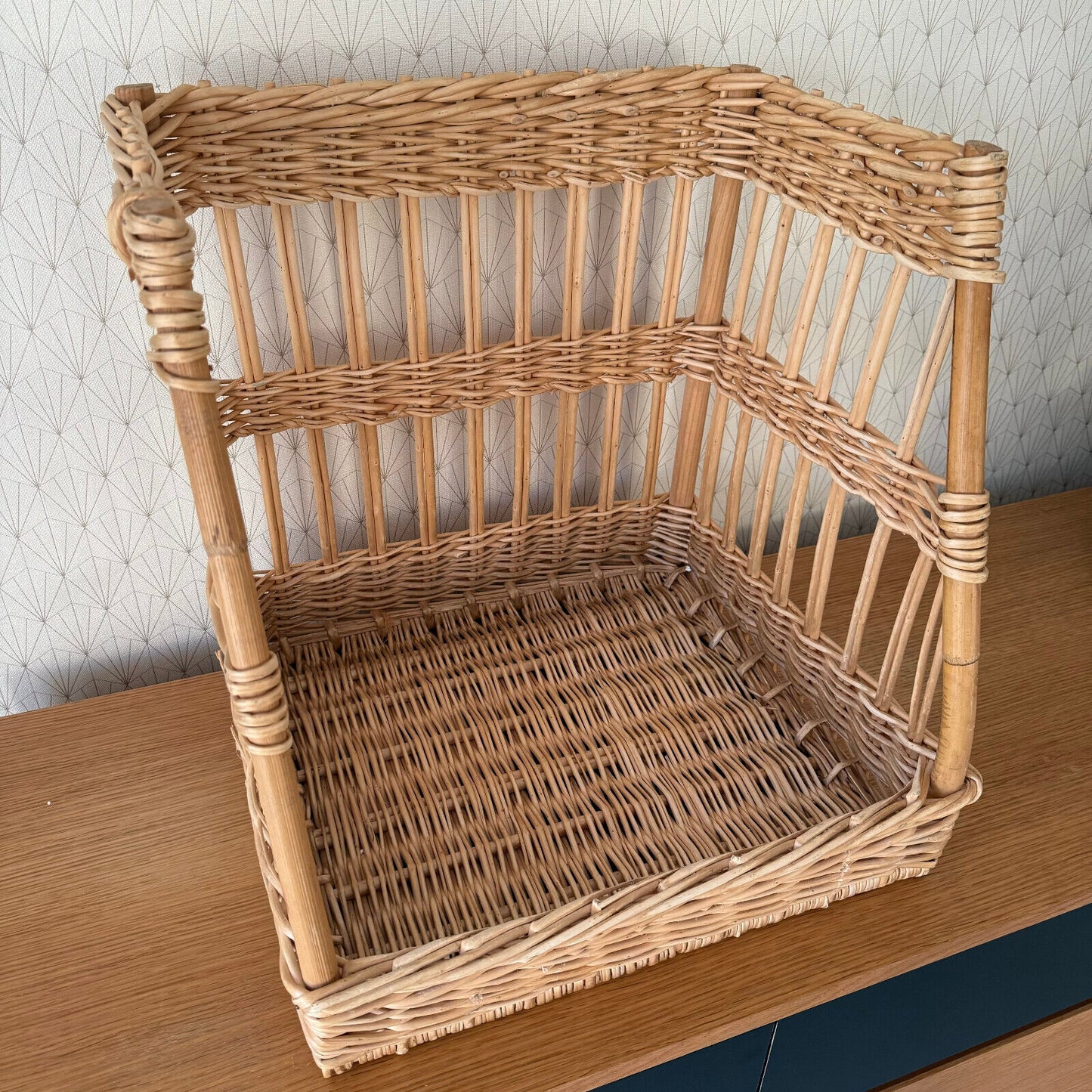 Vintage French Wicker Basket Vintage rattan bakery display bread 0901253 - Fleamarketfrance