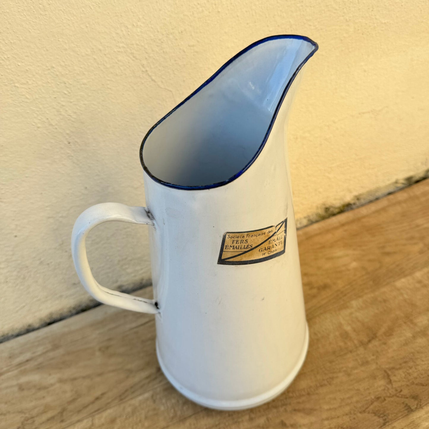 Vintage French Enamelware Pitcher White Blue Rim Water Jug 29.5cm 1302255 Fleamarketfrance