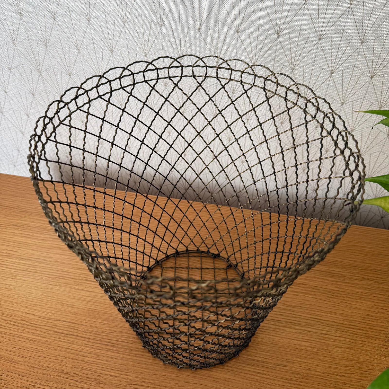 French Wire Metal Basket office decoration Chic Vintage 04062510 Fleamarketfrance