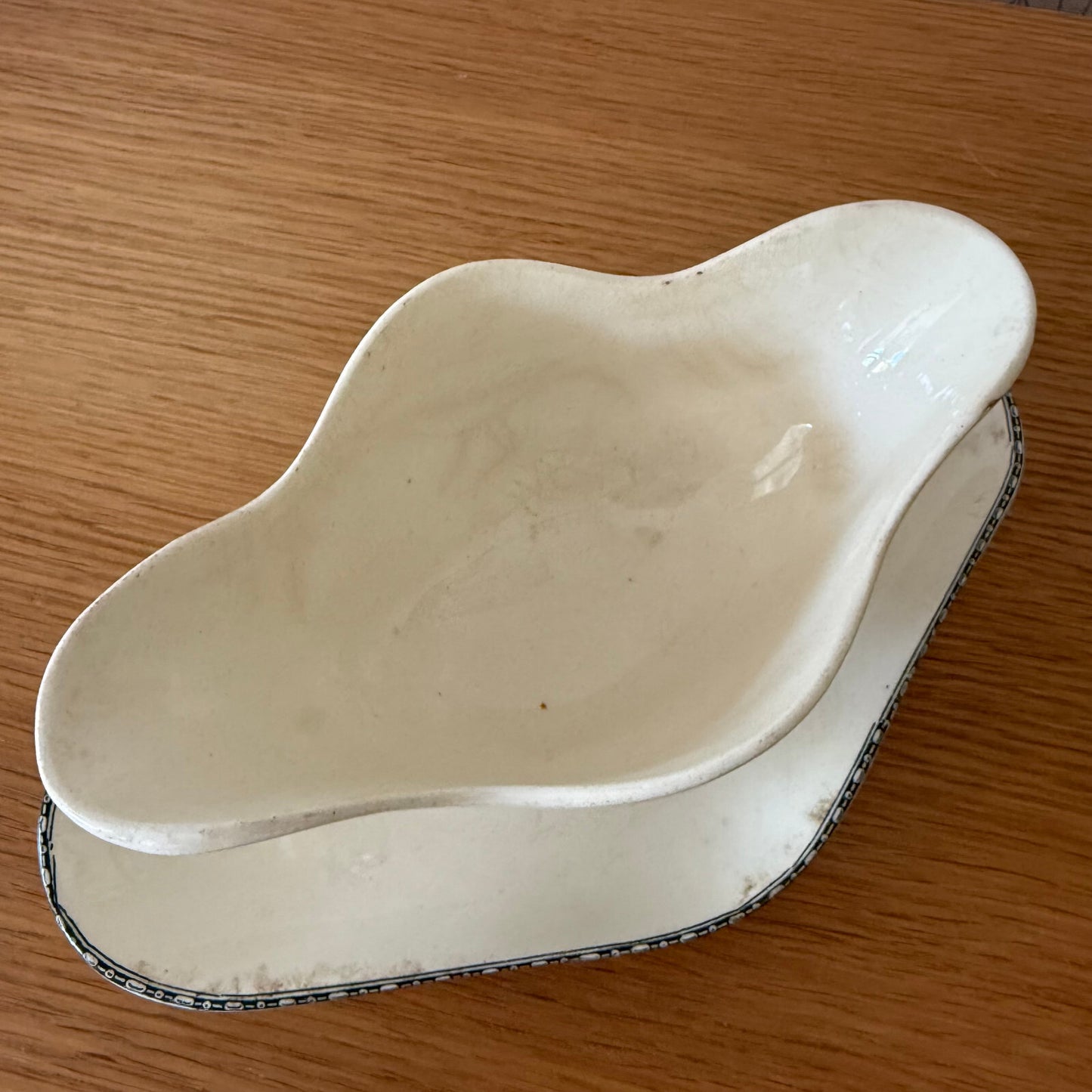 French Ironstone Gravy Boat Louis XVI Garland Salins Transferware 05052514 salins