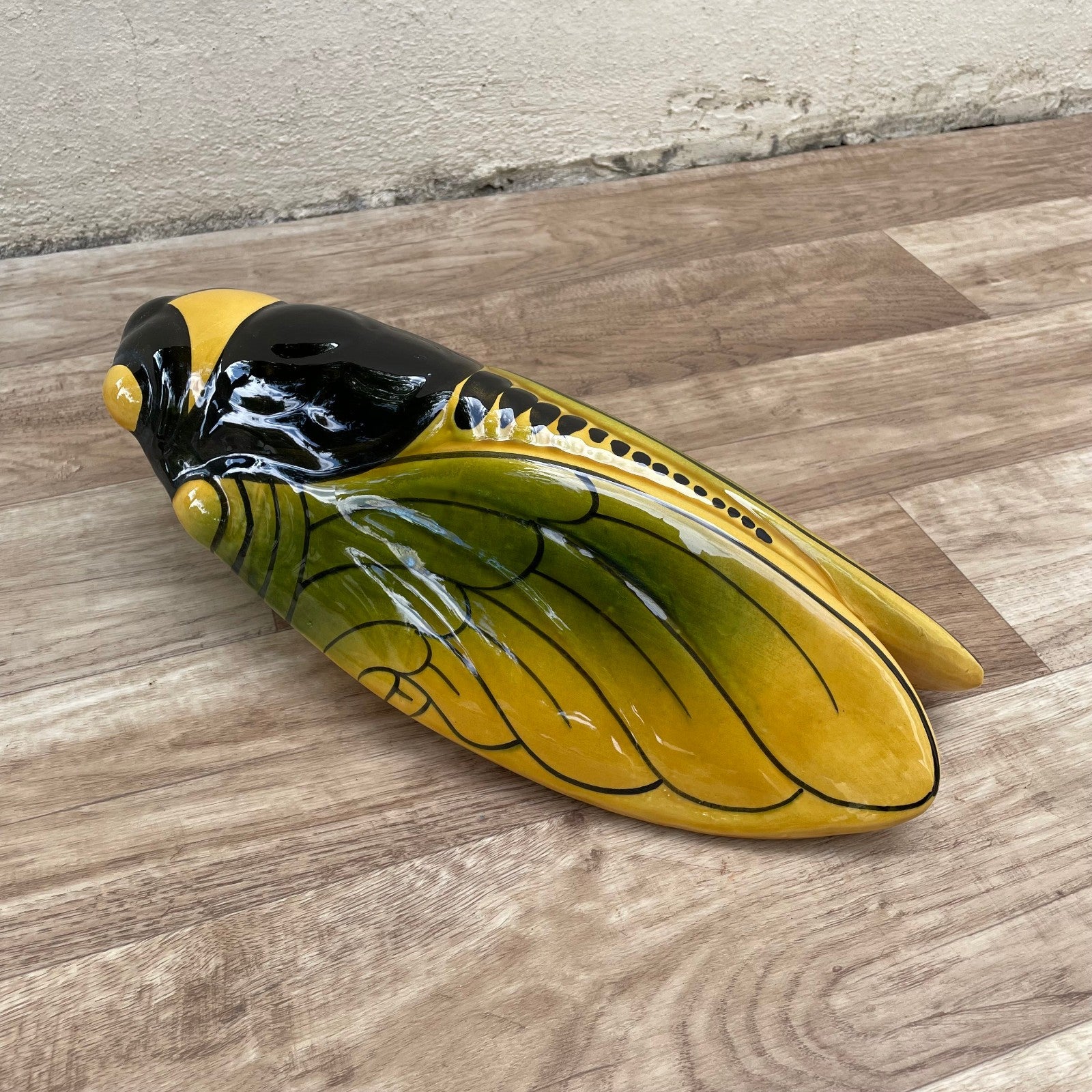 Vintage French Majolica Cicada Wall Pocket Vase Provence 0910251* Unmarked