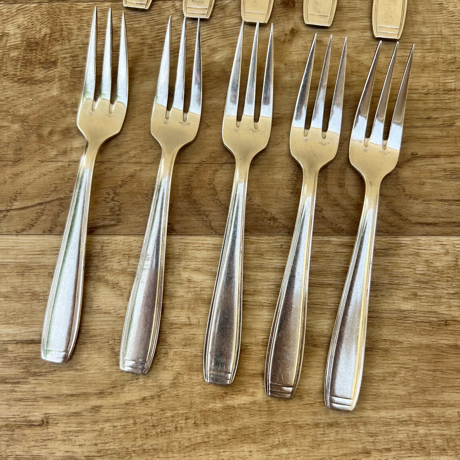 vintage french fish FORKS x 10 SILVER PLATE FLATWARE ERCUIS FRANCE 2305222 - Fleamarketfrance