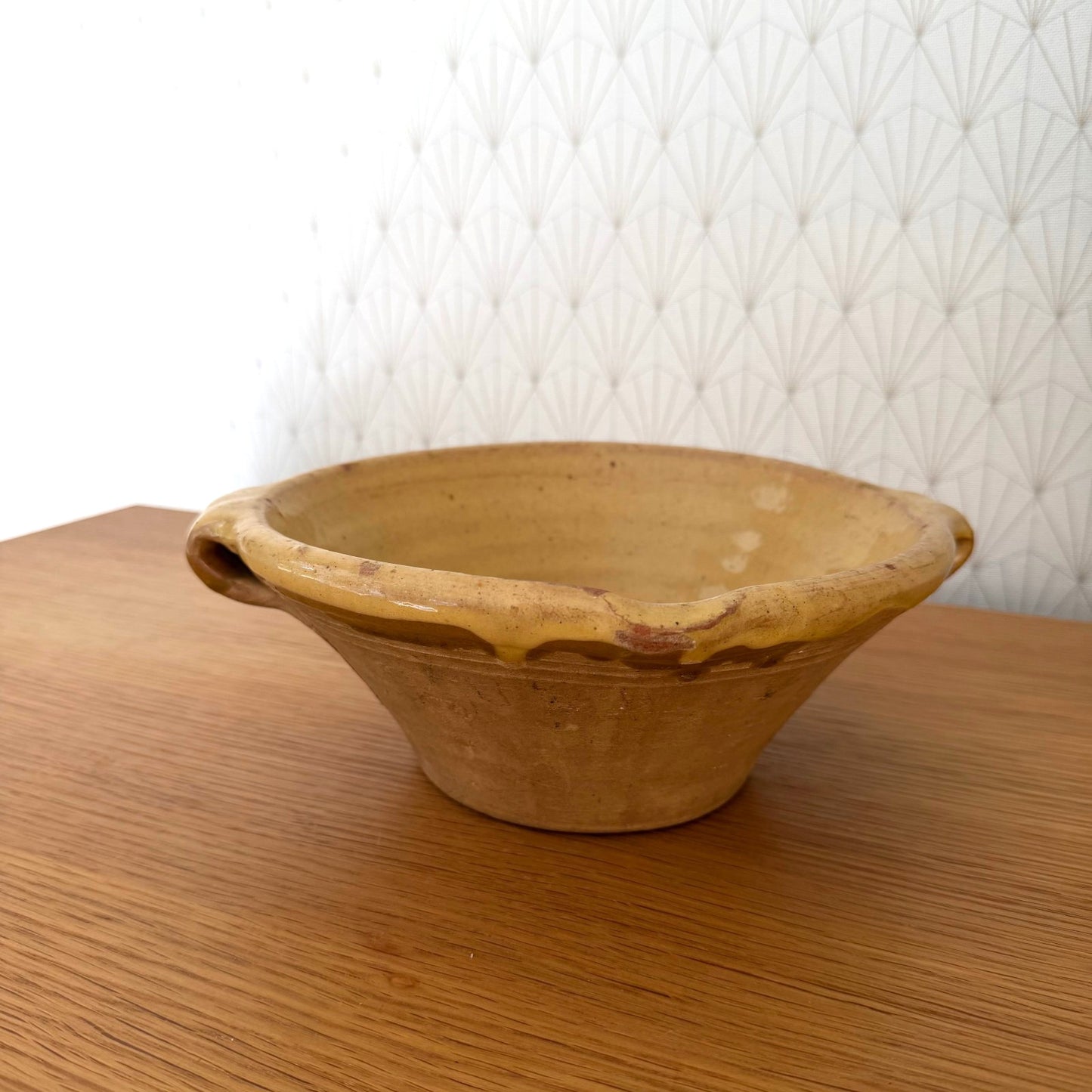 VINTAGE FRENCH GLAZED YELLOW MIXING BOWL TERRINE TIAN 8 1/2" 2210253