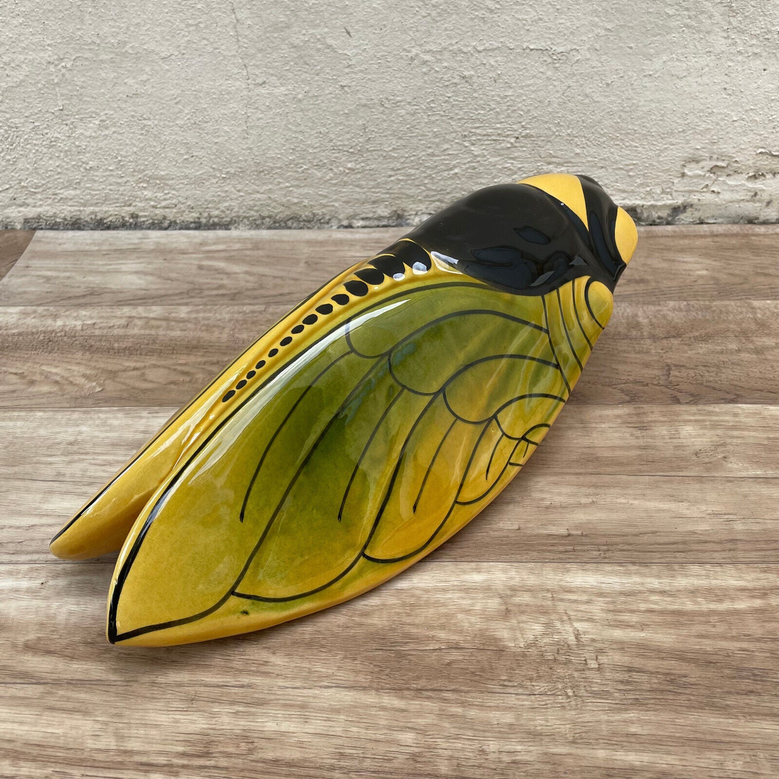 Vintage French Majolica Cicada Wall Pocket Vase Provence Big 1803251 Unmarked