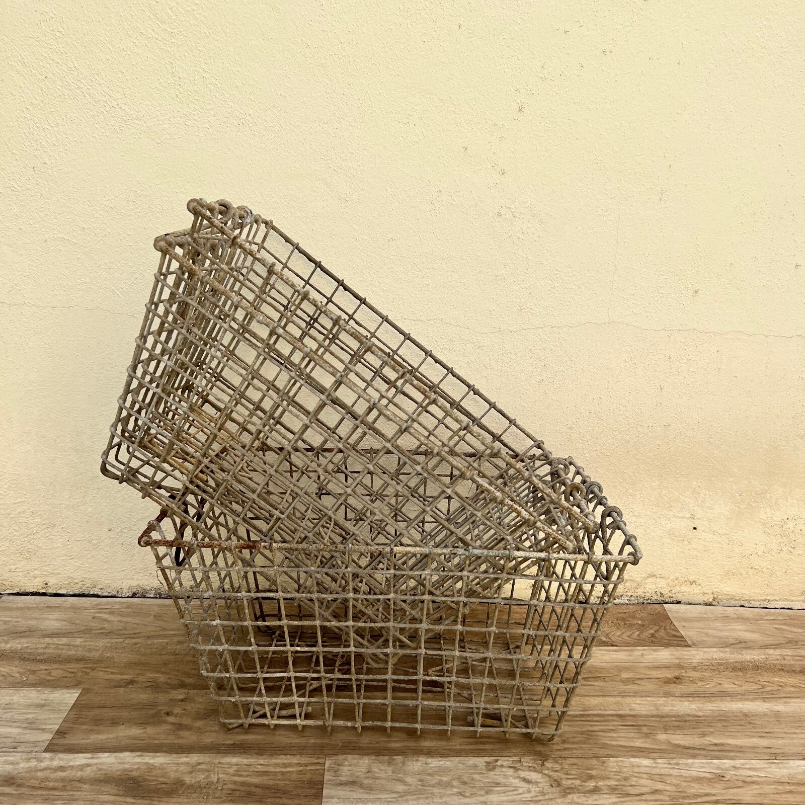 French Oyster Basket Vintage Wire Metal Brittany Coastal Storage 1207221 Fleamarketfrance