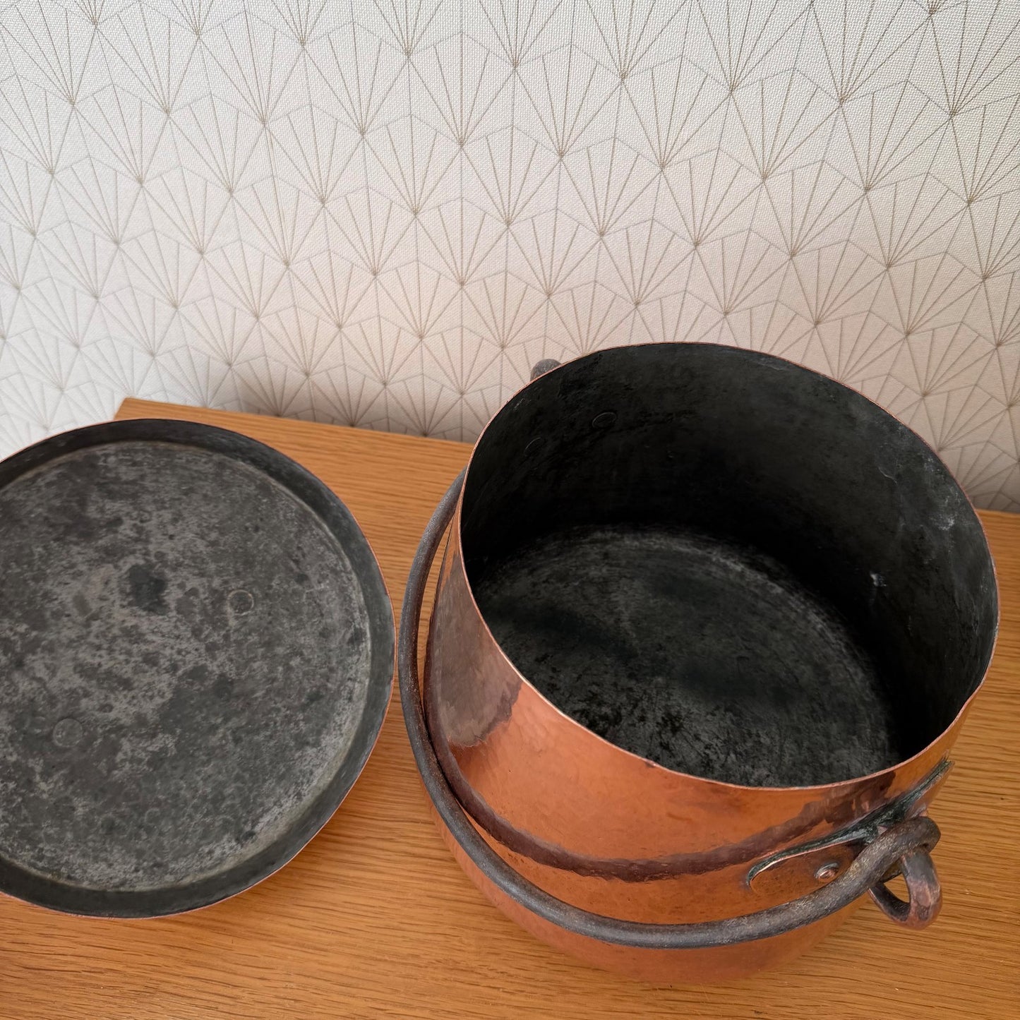 Vintage French Hammered Copper Cauldron Handle brass Footed 1807261