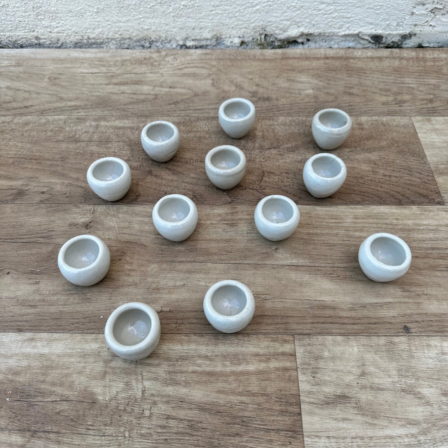 French Escargot Pots Set 12 Vintage Ceramic Snail Cups Pinch Bowls 1111242 Unbranded