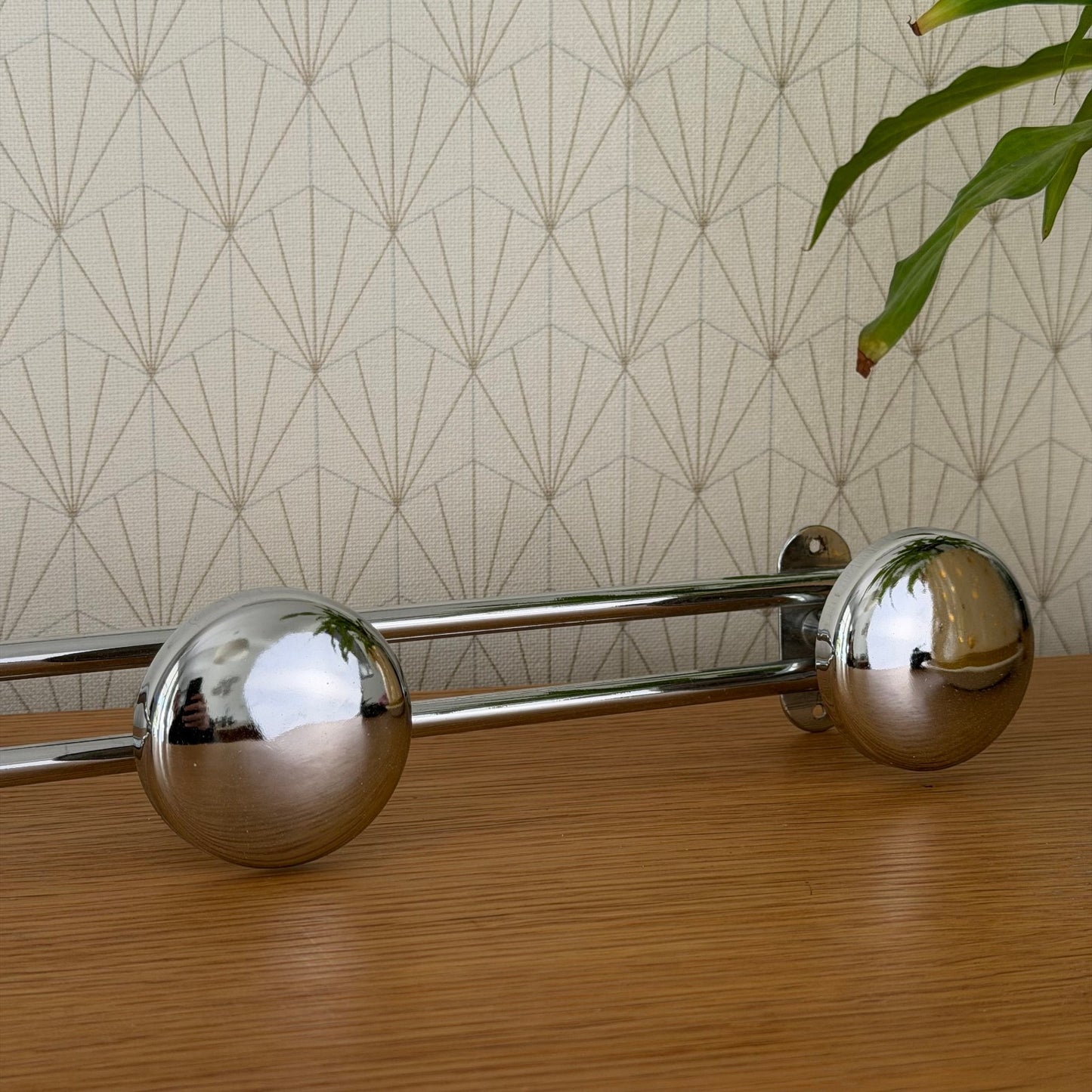 Vintage French Metal 4 Hook Coat Rack/Wall-Mounted Entryway Storage 2110253 Unbranded