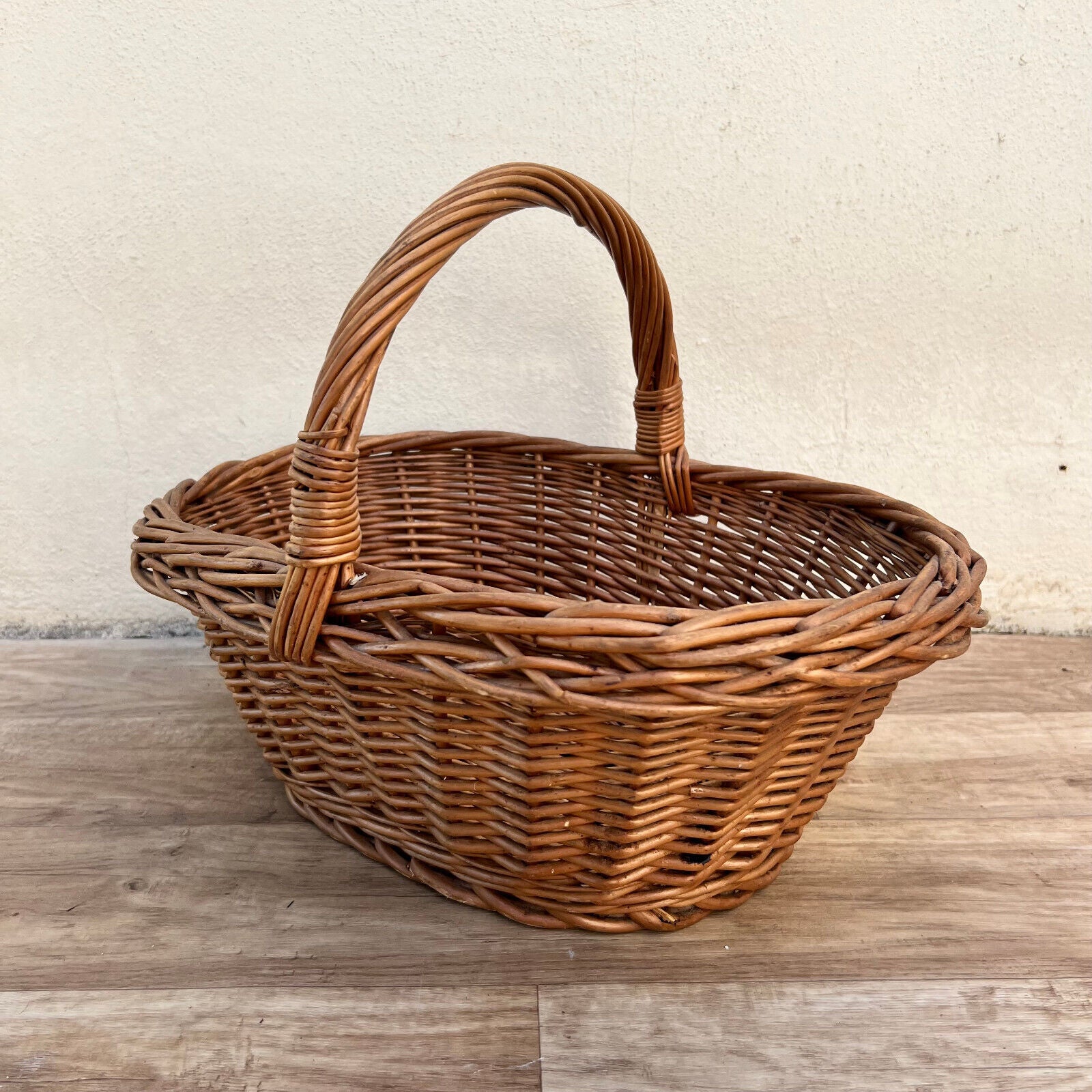 French Wicker Basket market fruits Chic Vintage Woven Rattan 1510228 - Fleamarketfrance