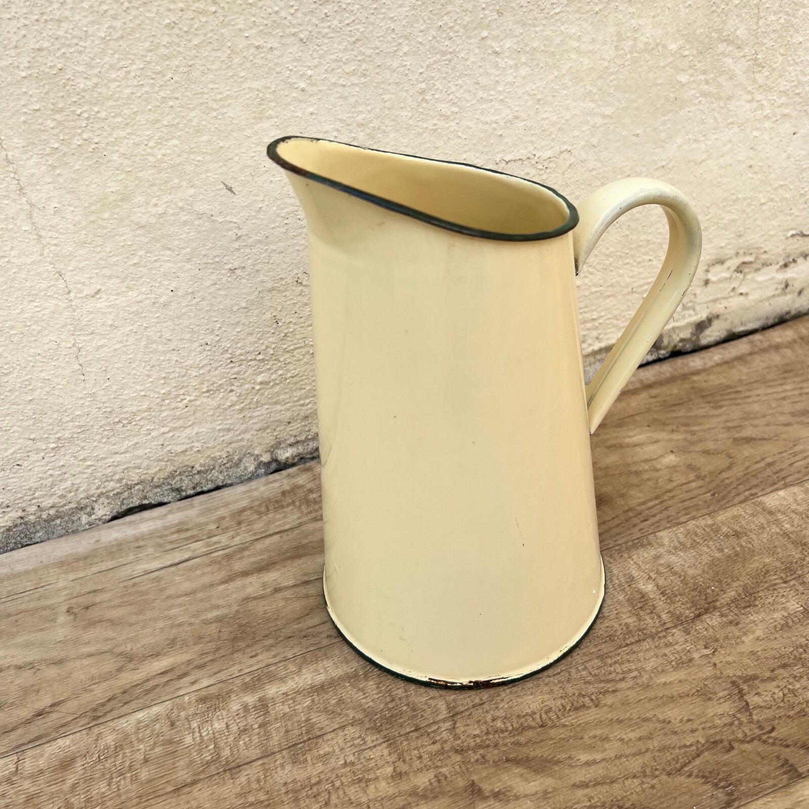 Vintage French Enamelware Pitcher Cream Yellow Water Jug Farmhouse 2605227 Fleamarketfrance
