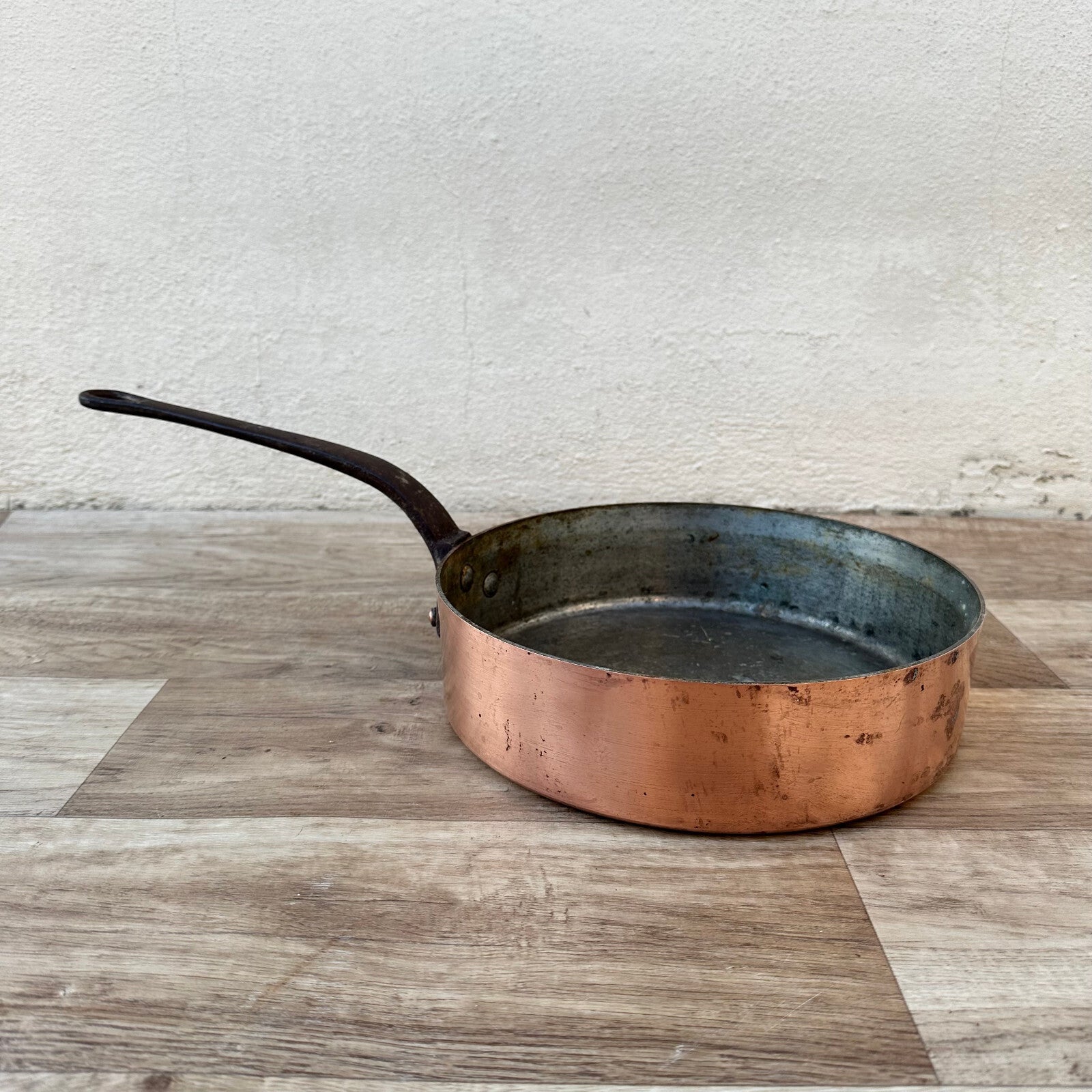 Vintage French Copper Sauteuse Pan Villedieu 24.5cm Restoration 17122218 Fleamarketfrance