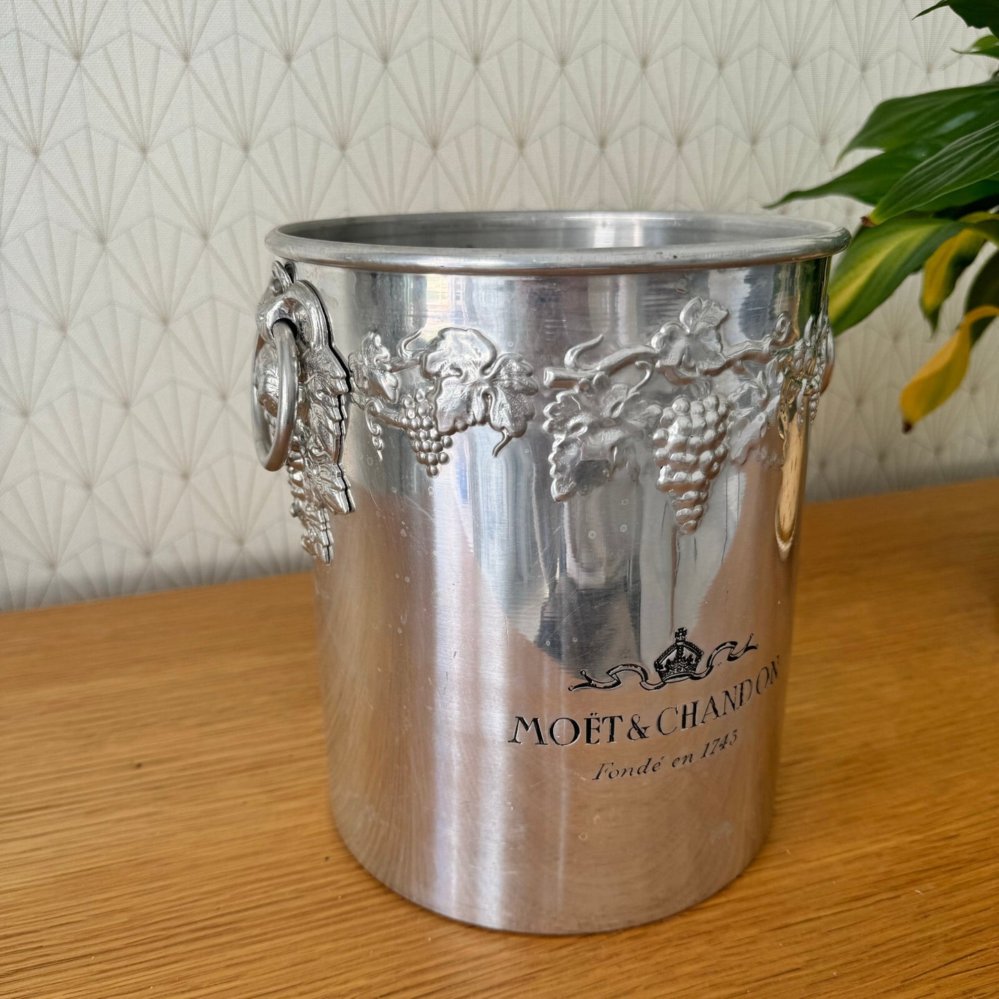 Vintage French Moet Chandon Ice Bucket Silver Metal Champagne Cooler 2404246 Moët & Chandon