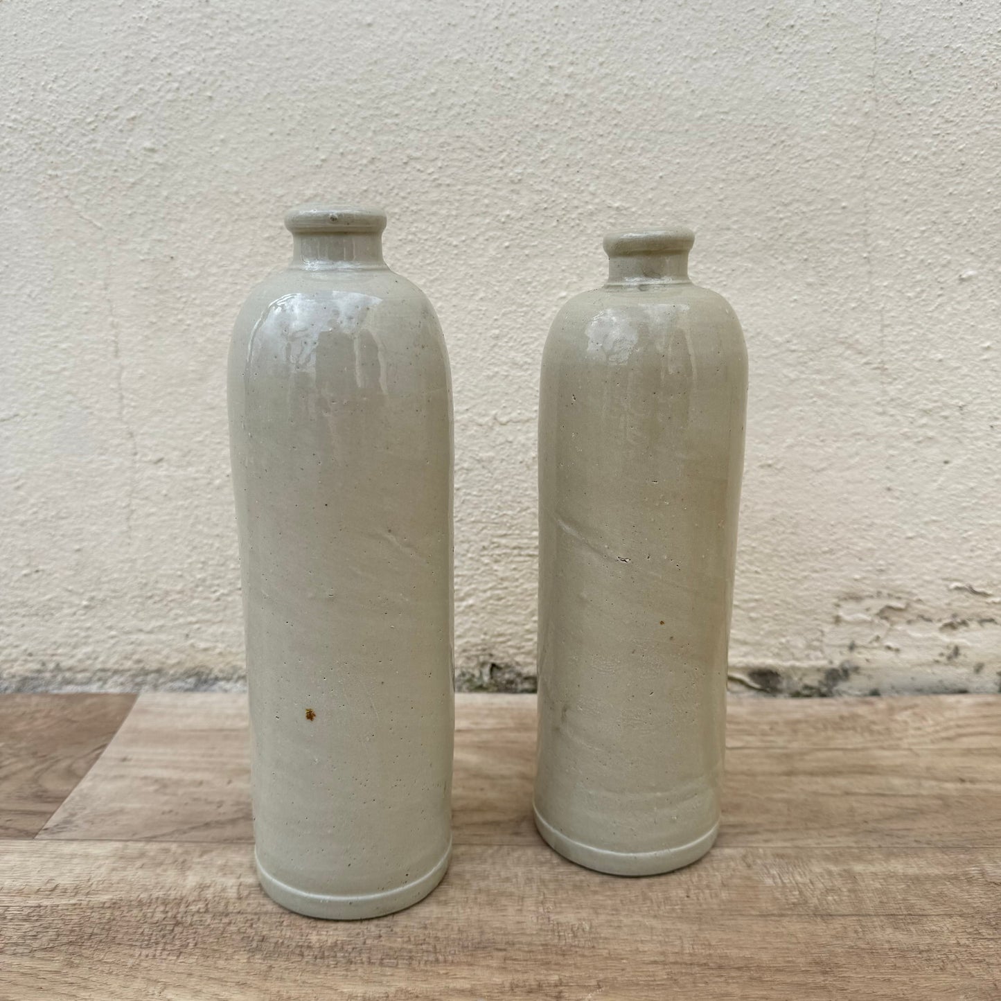 2 Vintage French Stoneware alcohol Wine Bottle water 29042410 Unmarked