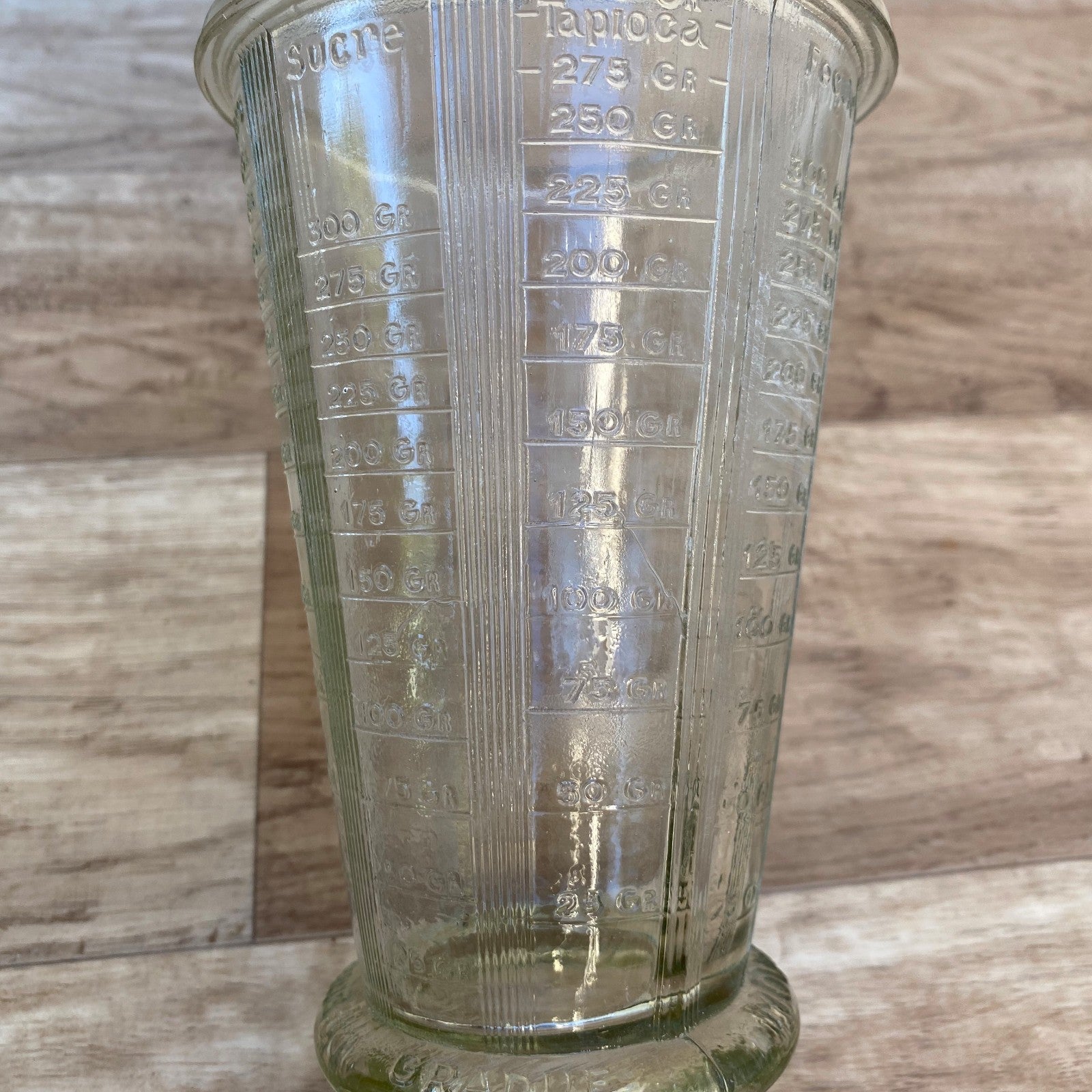 French Vintage Glass Measuring Cup Multi-Scale Kitchen Tool 0407267 PYREX