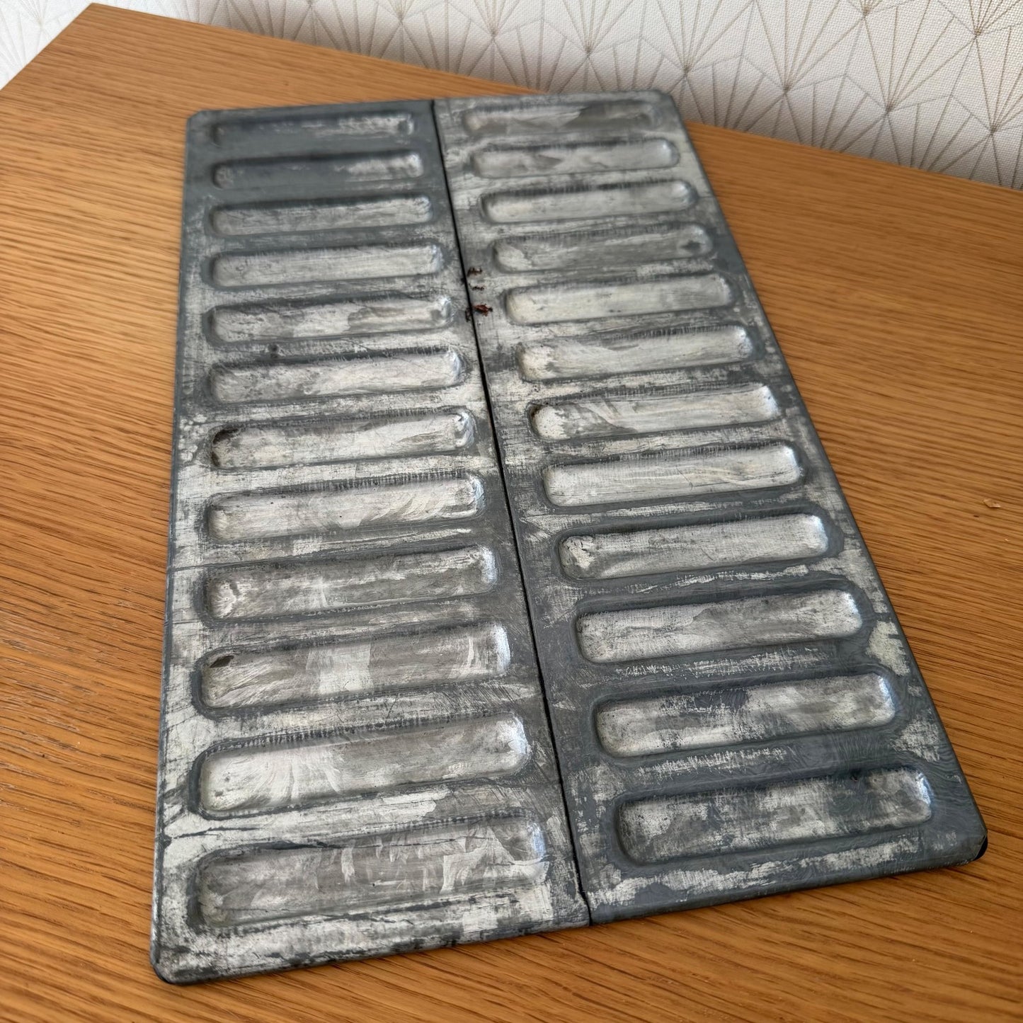 French Baking Molds Langue De Chat Cookie Tins Vintage Set of 3 2803267 Unbranded