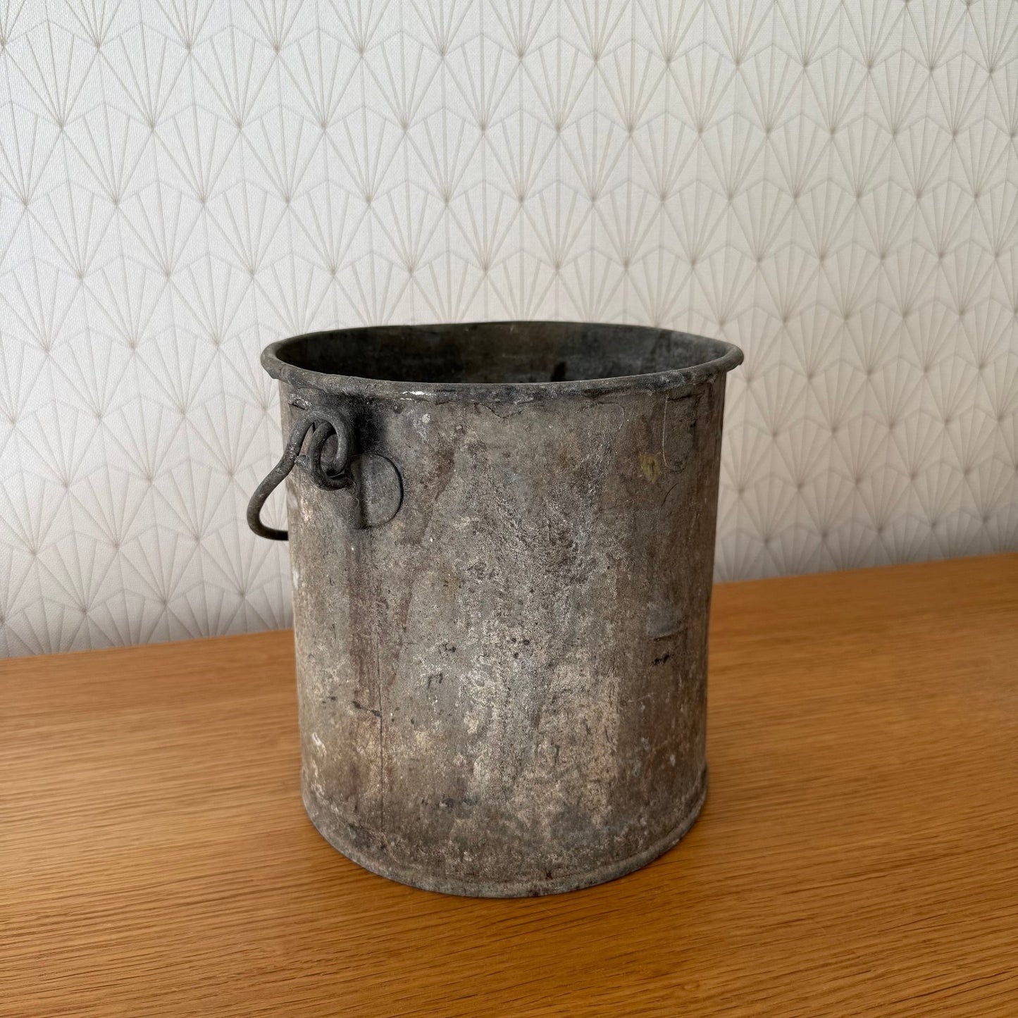 Vintage French Paint Pot Industrial Metal Bucket Decorator 1310253 Fleamarketfrance