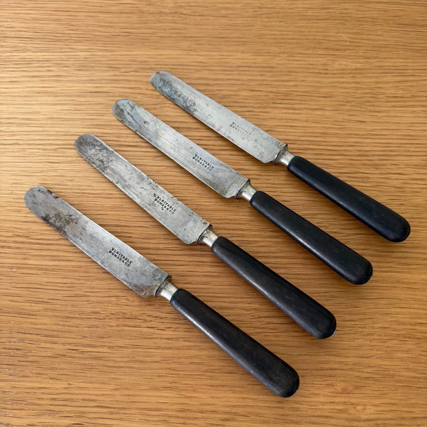 Antique French Dinner Knives Faux Ebony Horn Handles Silver Collar 4pcs 2704254 Unbranded