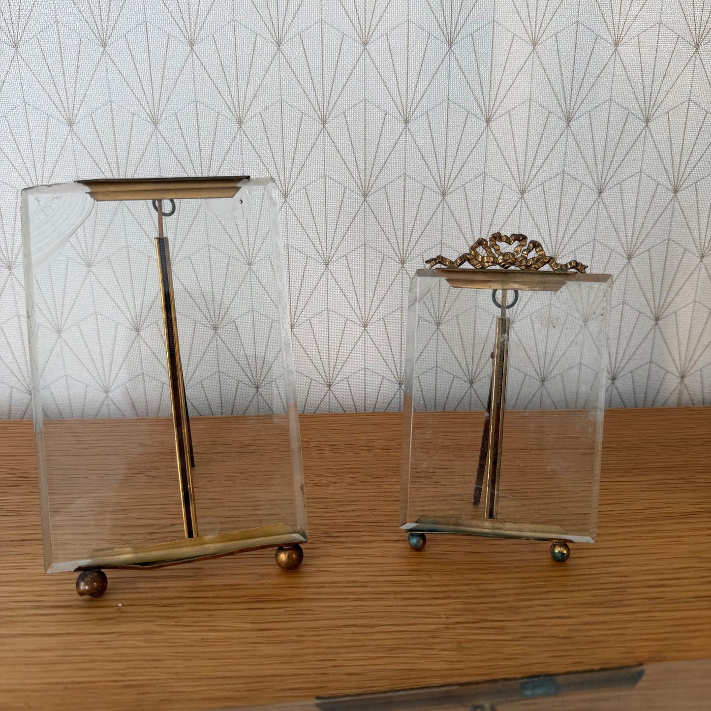 Set of 5 Vintage Brass Glass Display Frames Picture Stands 10062612