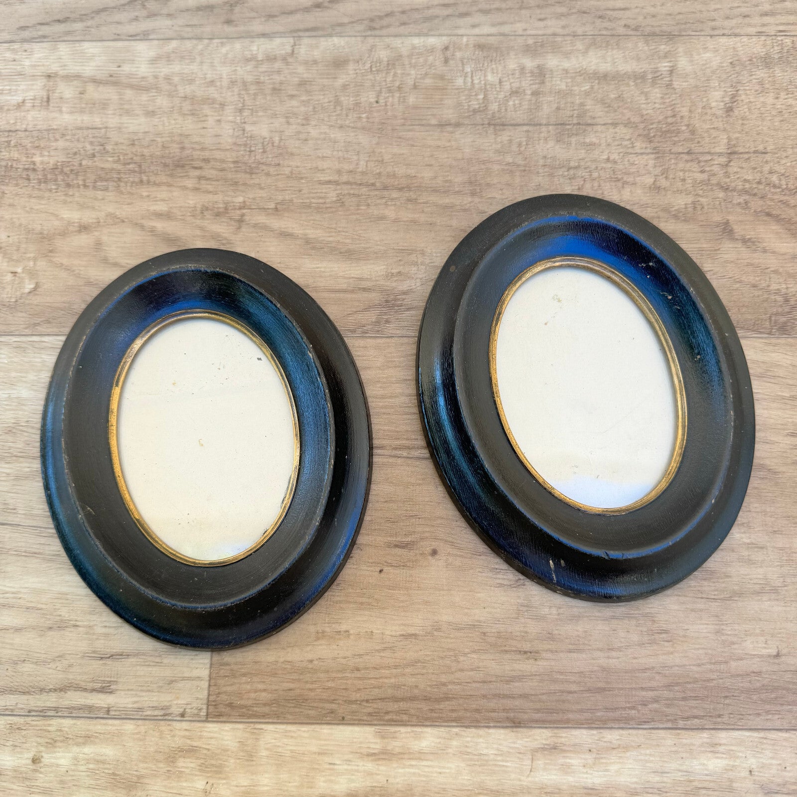 Antique French Napoleon III Black Wood Oval Frames Reliquary 1810232 Fleamarketfrance